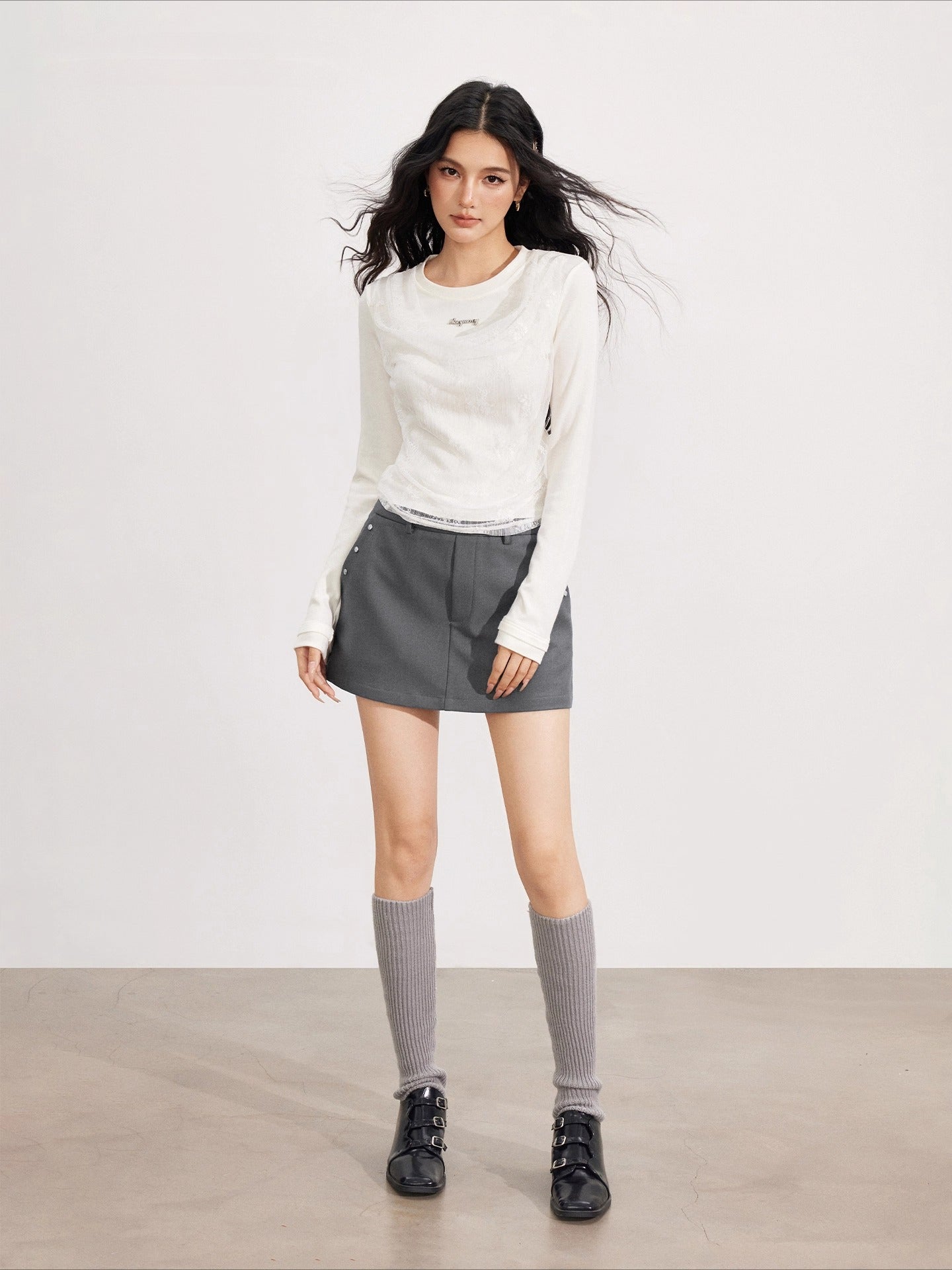 Beige Lace Patchowrk 2-in-1 Blouse