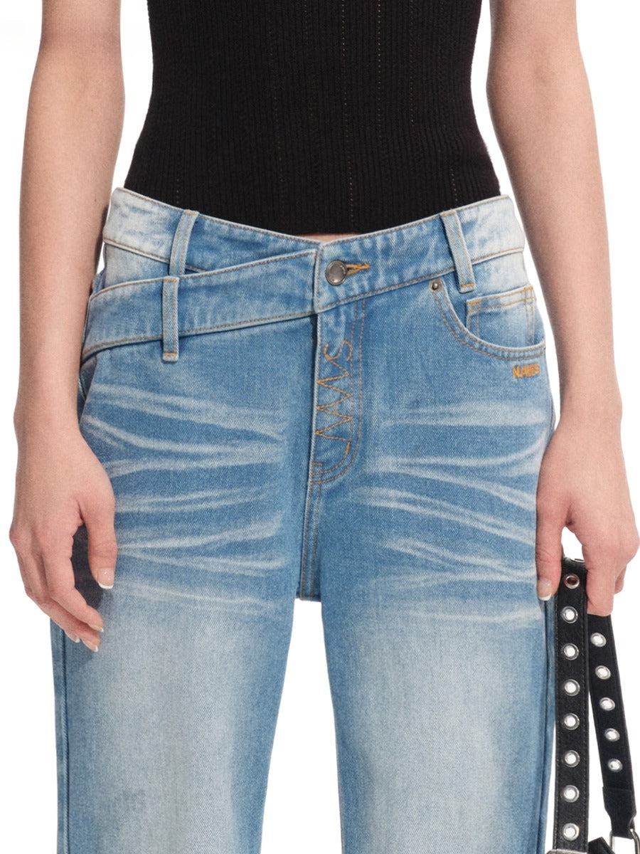 N2 Smile V-Waist Straight Jeans