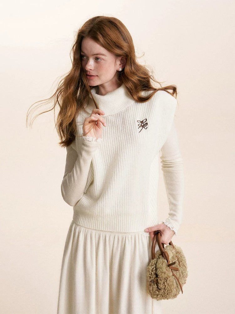 Cream & Gray Wool Knit Vest