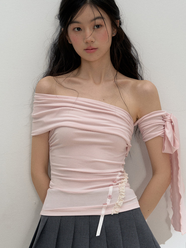 Diagonal Strap Off-shoulder T-shirt