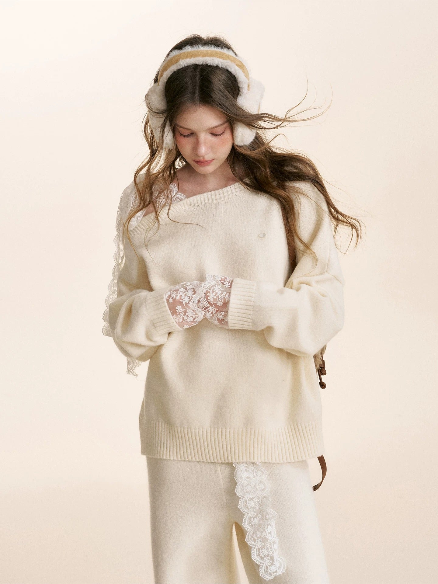 Gray & Apricot Lace-Tie Knit Set