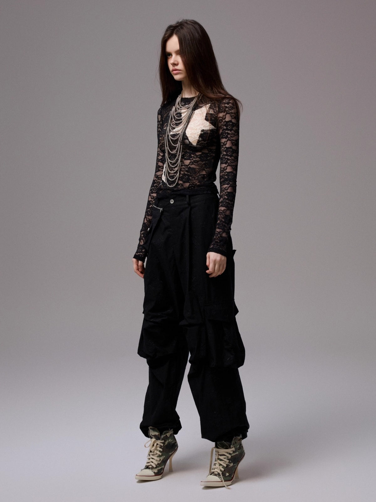 Vintage Contrast Star Patch Lace Slim Long Sleeve Top