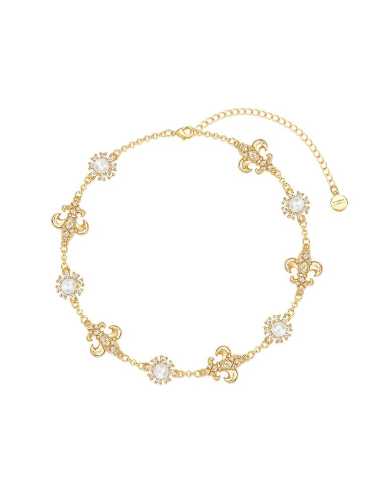 Iris Pearl Necklace