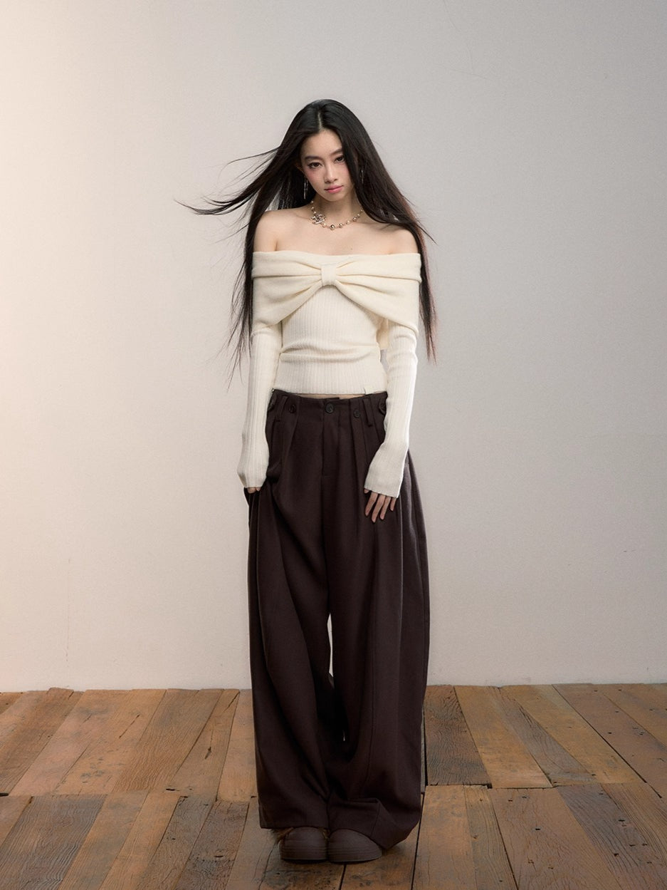 Pleated Wide-Leg Pants