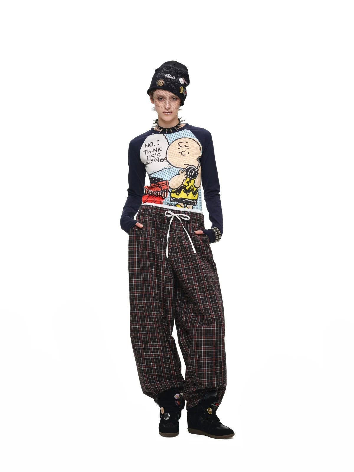 Contrast Embroidered Wide-Leg Pants