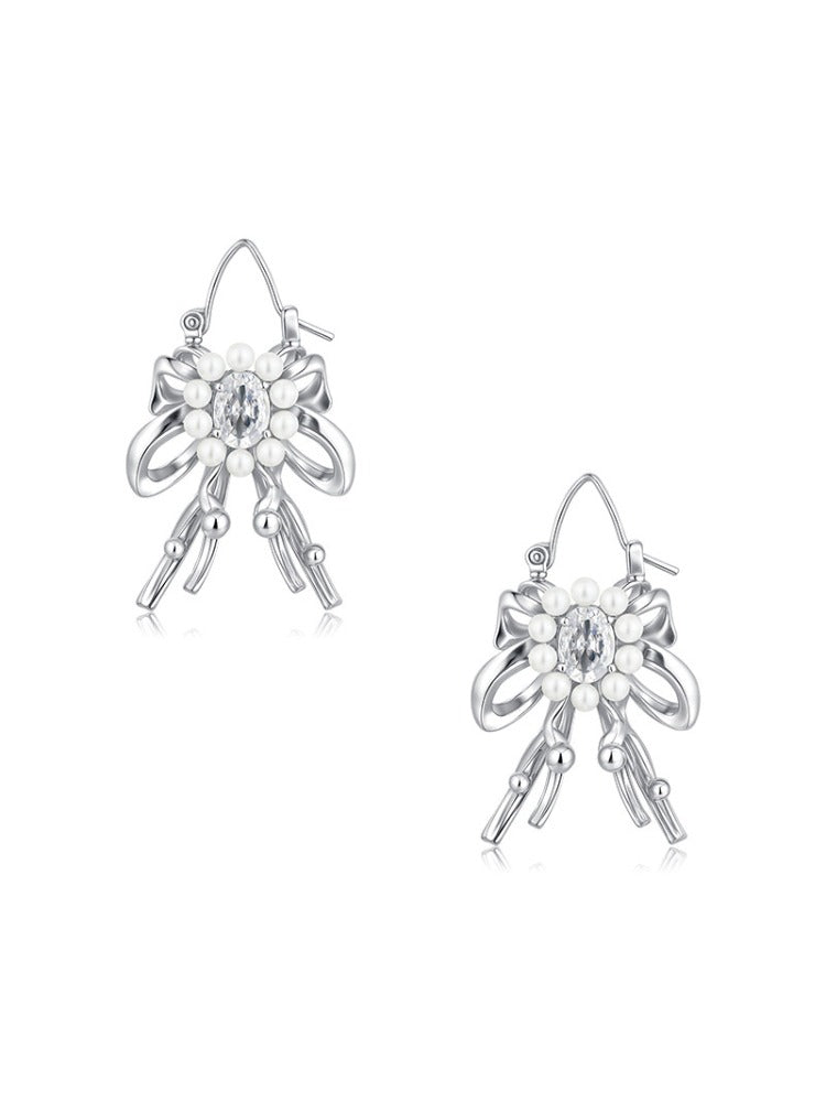 Vintage Bow Pearl Earrings