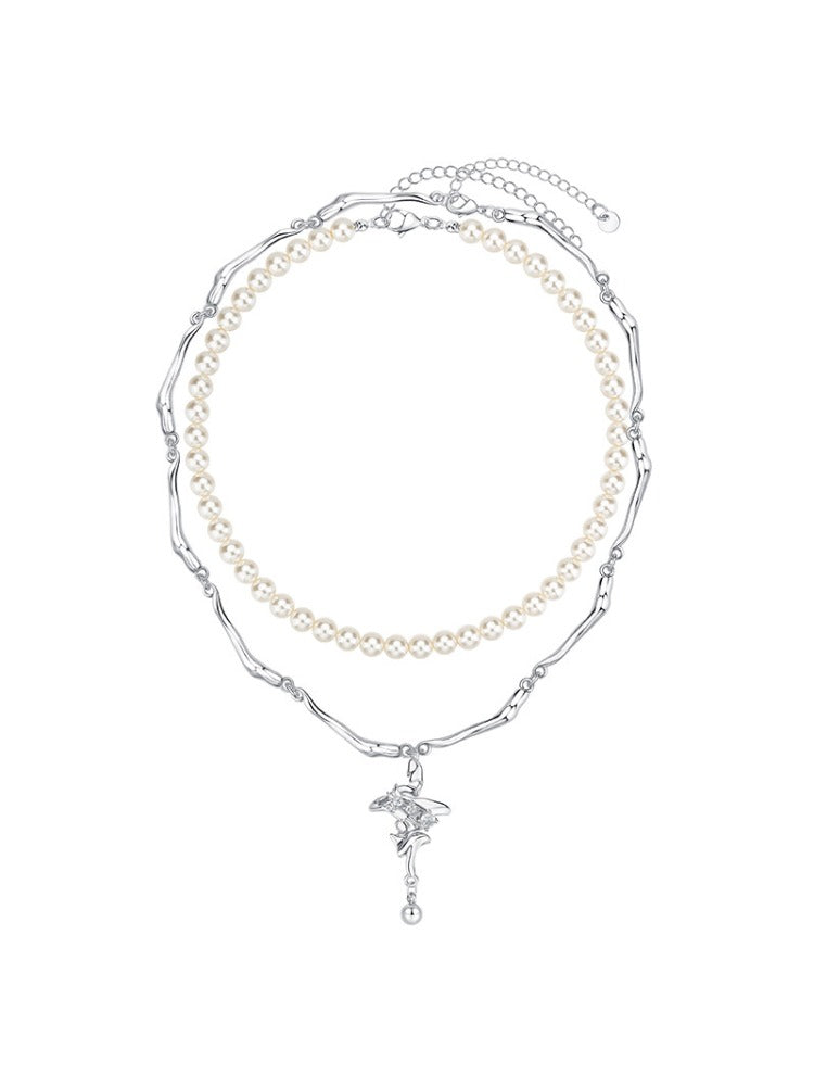 Geometric Cross Pearl Necklace