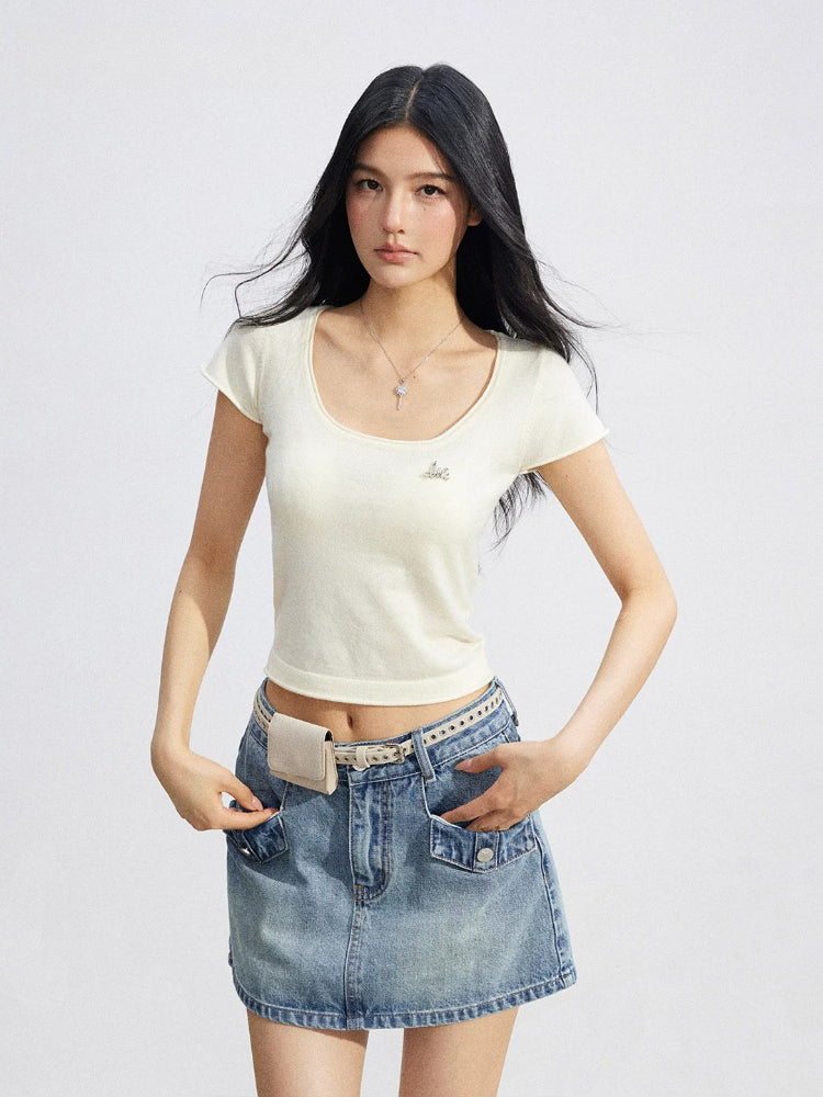U-Neck Slim Basic Tee