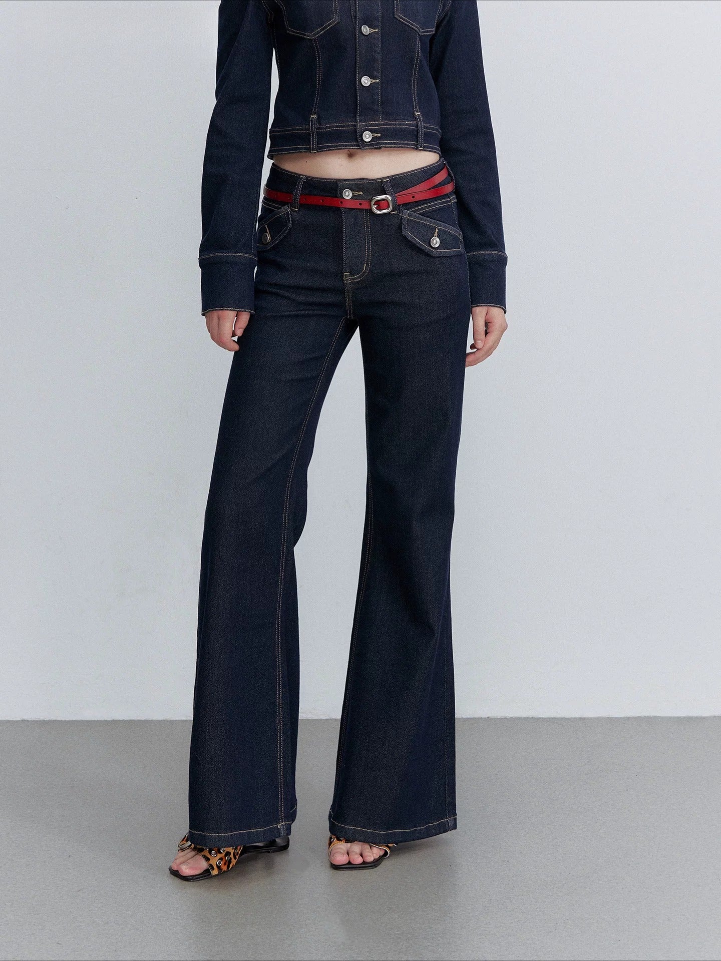 Contrast Stitch Flared Jeans