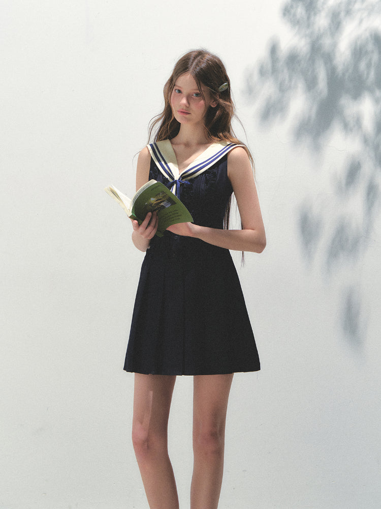 Detachable Sailor-collar Pleated Dress