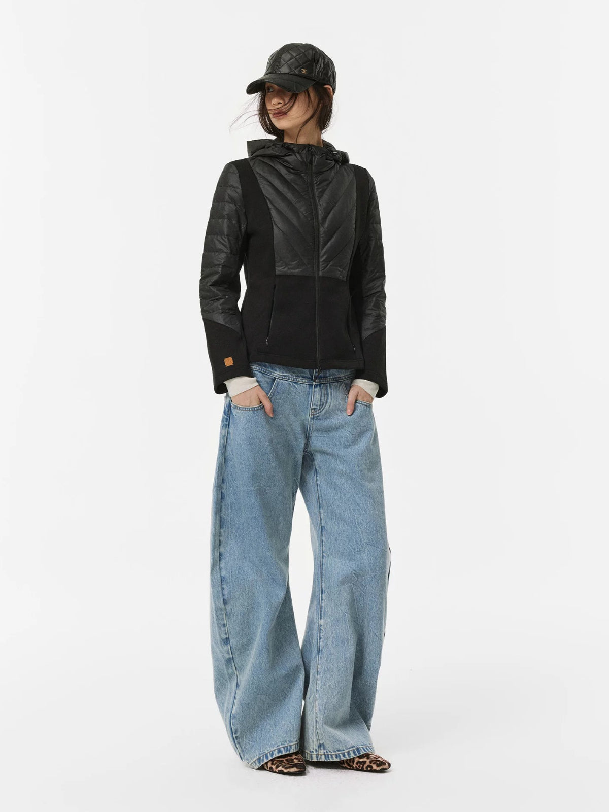 Double Waistband Washed Barrel Jeans