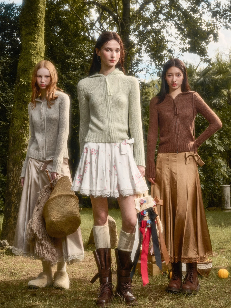 Cosagach Satin Glow Midi Skirt