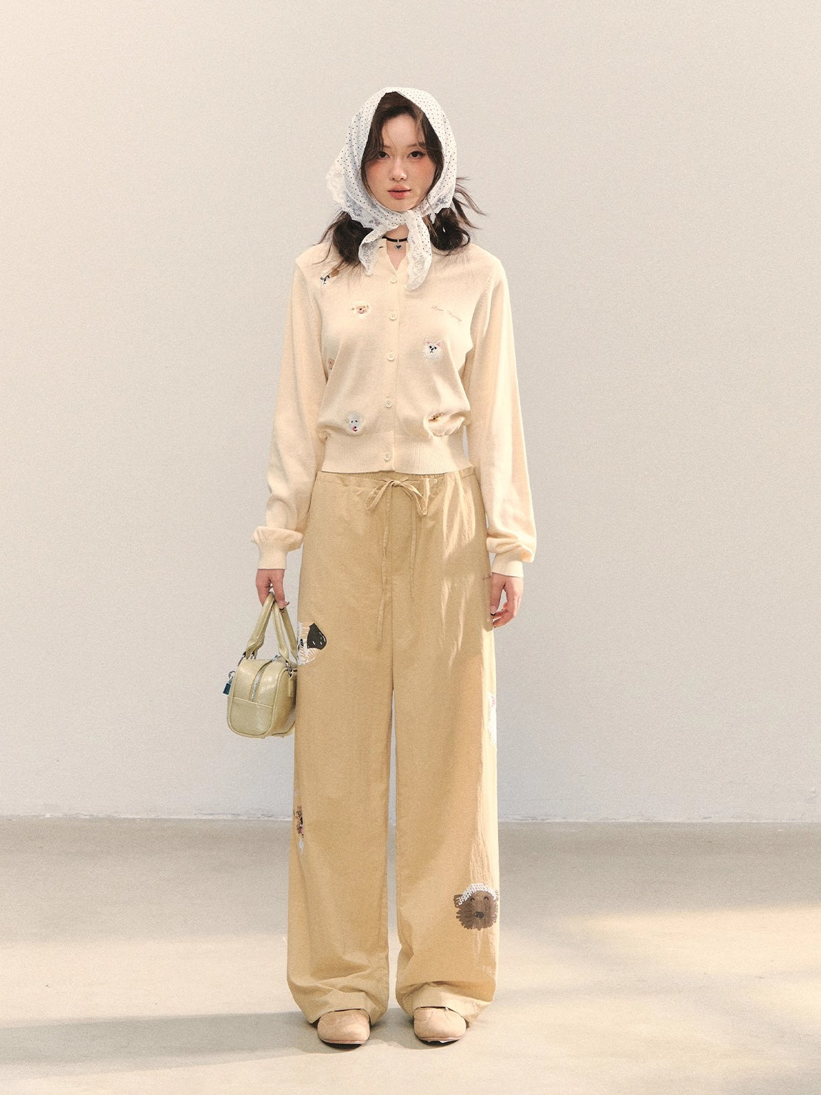 Gray & Apricot Puppy-Embroidered Knit Cardigan