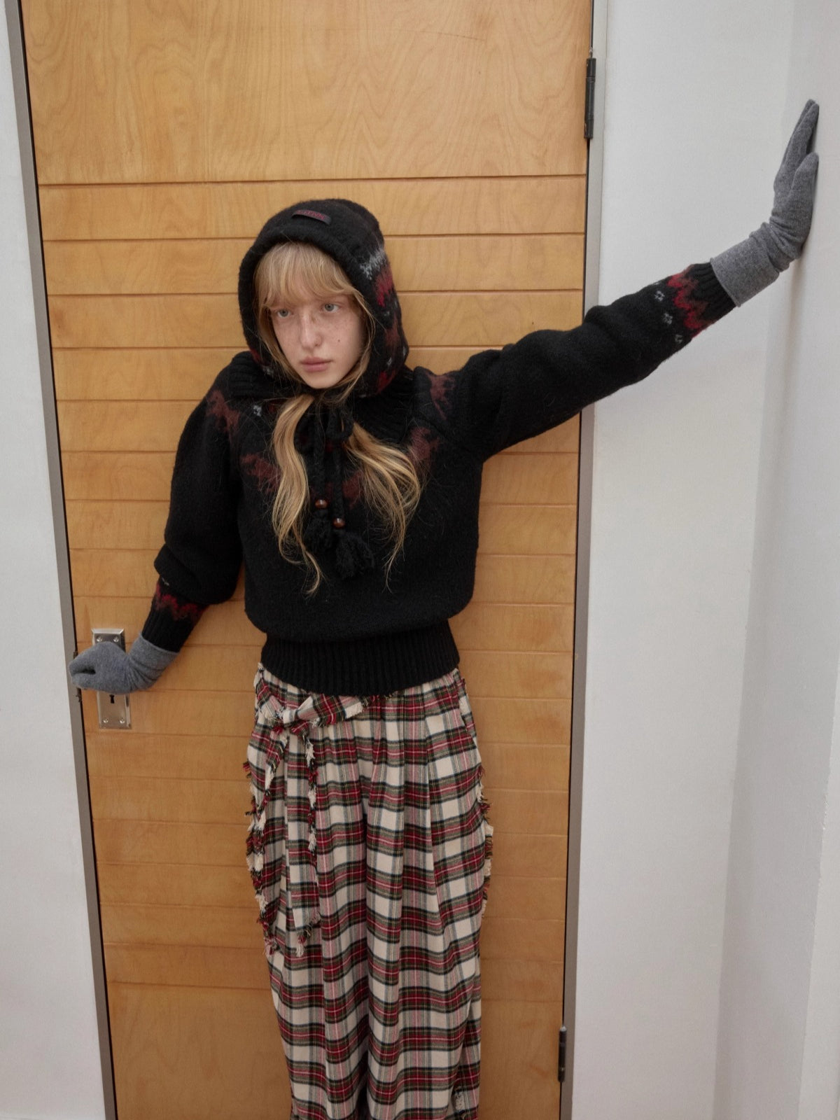 Fair Isle Pony Jacquard Chunky Knit Sweater