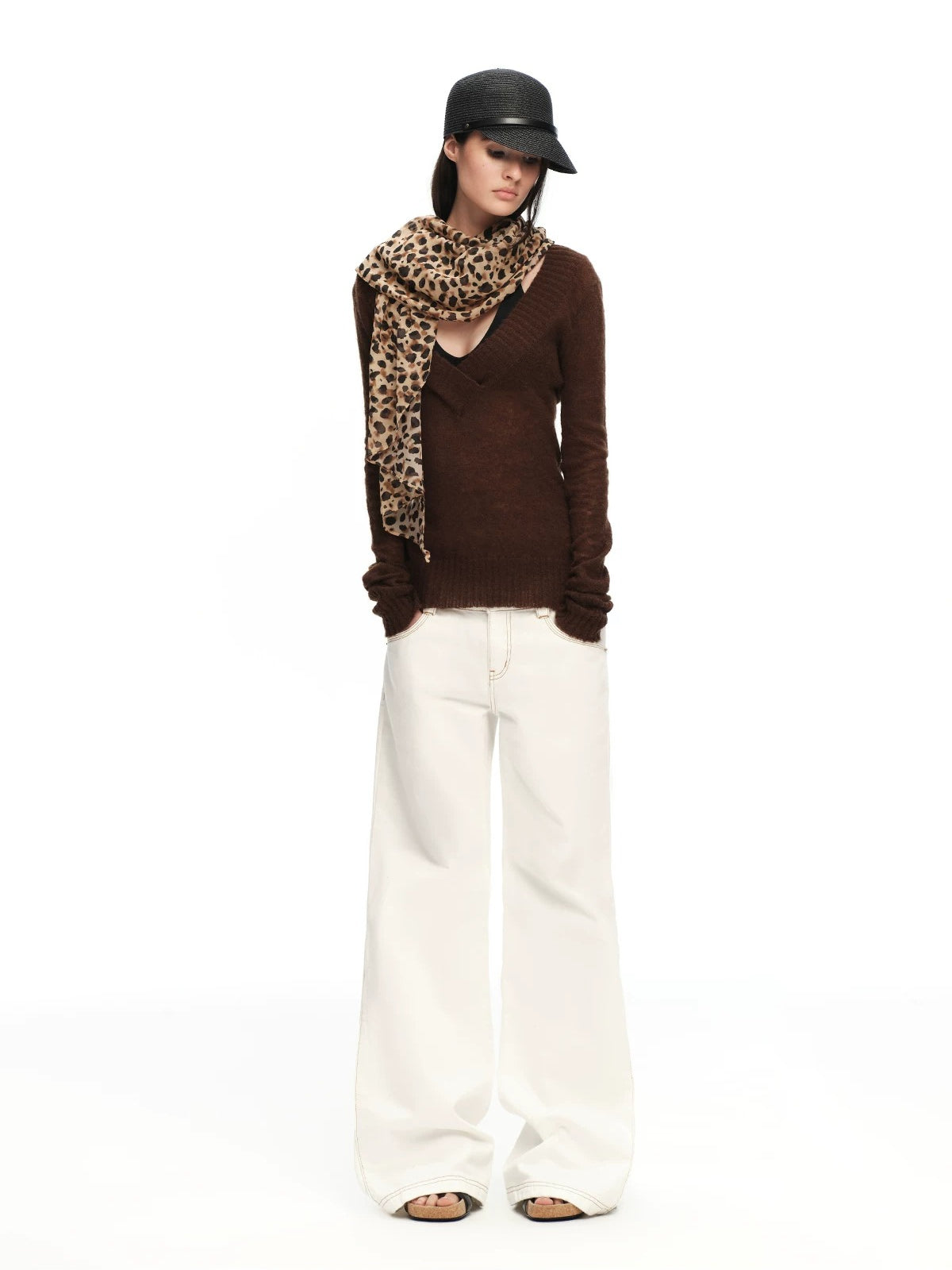 Contrast Flare Jeans