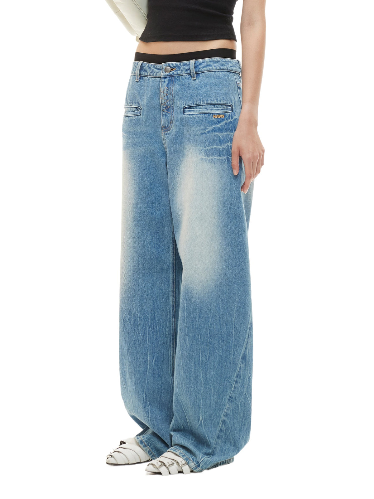 N3 Straight Leg Jeans