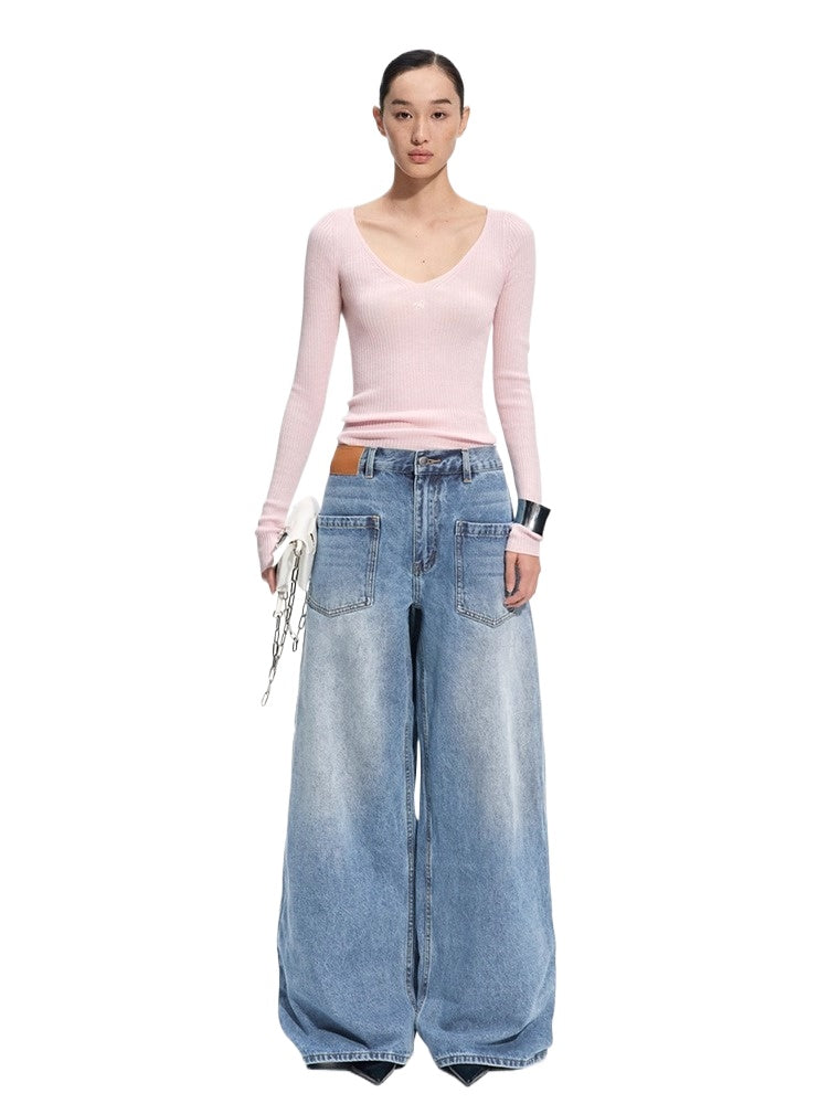 Rose Luna Mercerized Wool V-Neck Top