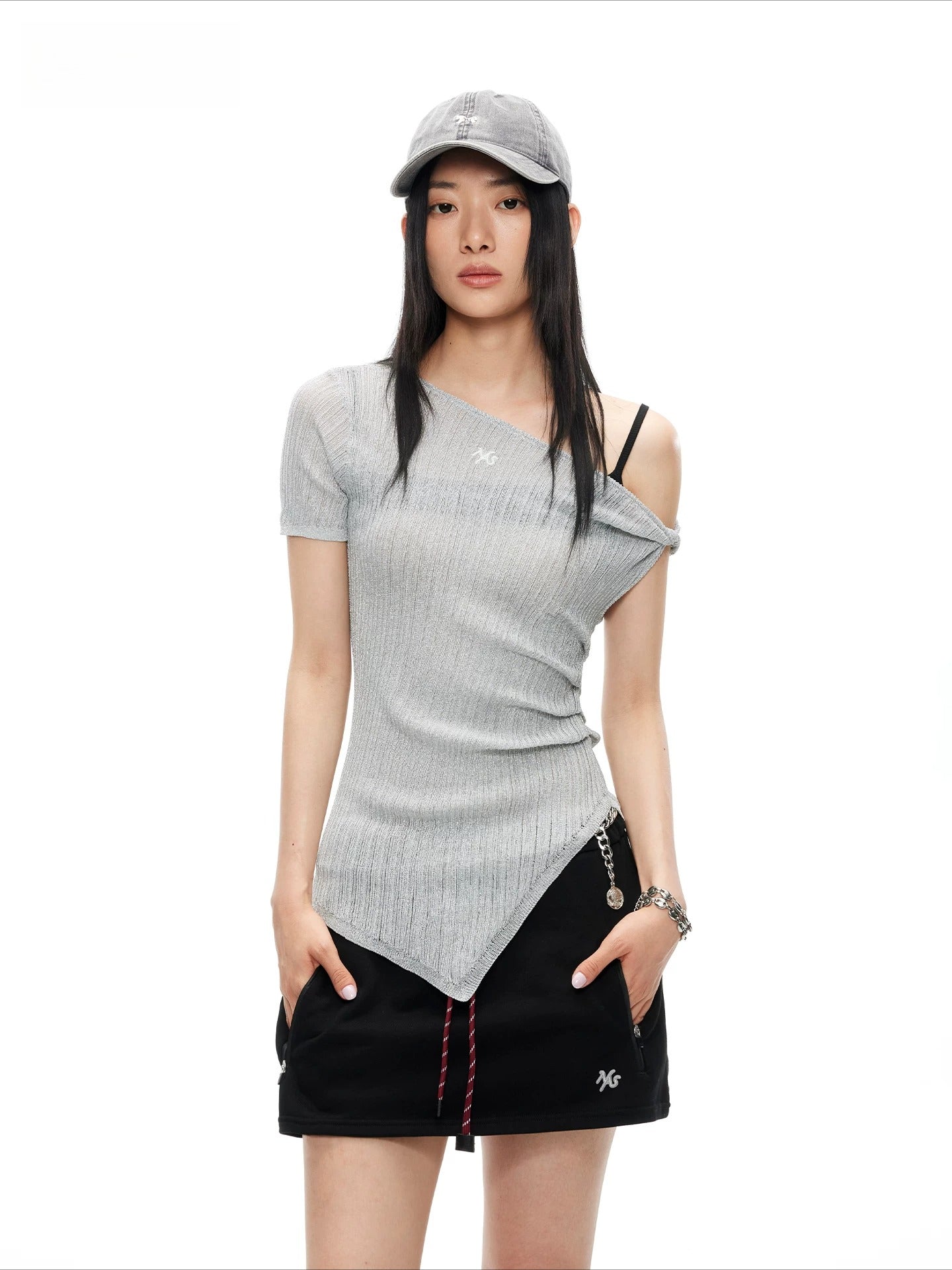 Venus Off-Shoulder Tee