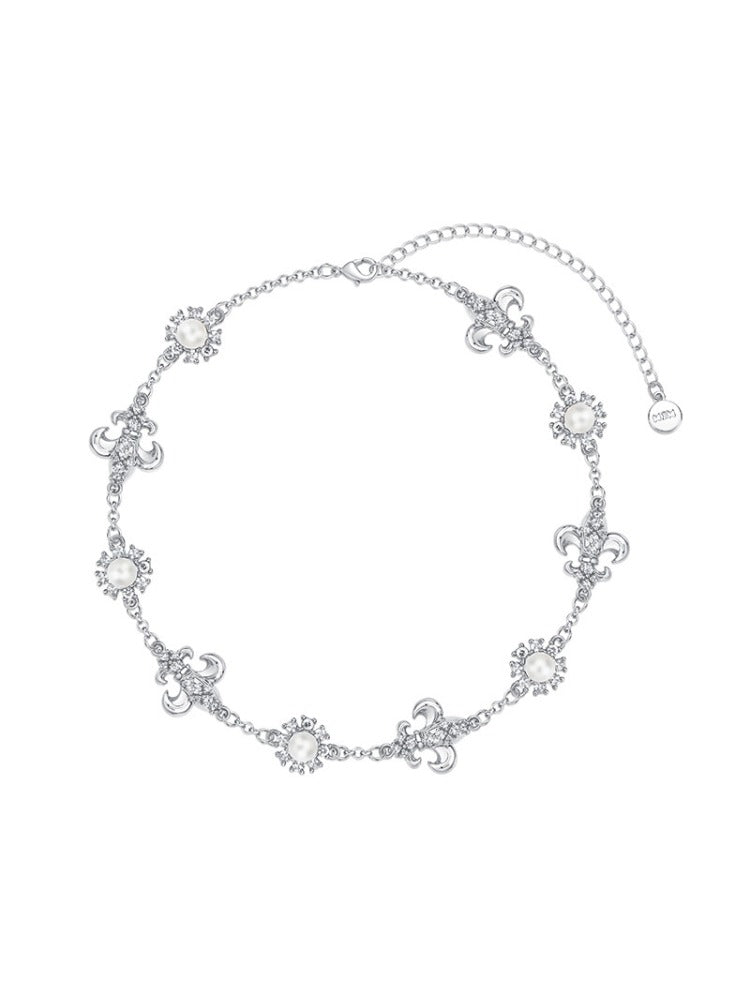 Iris Pearl Necklace