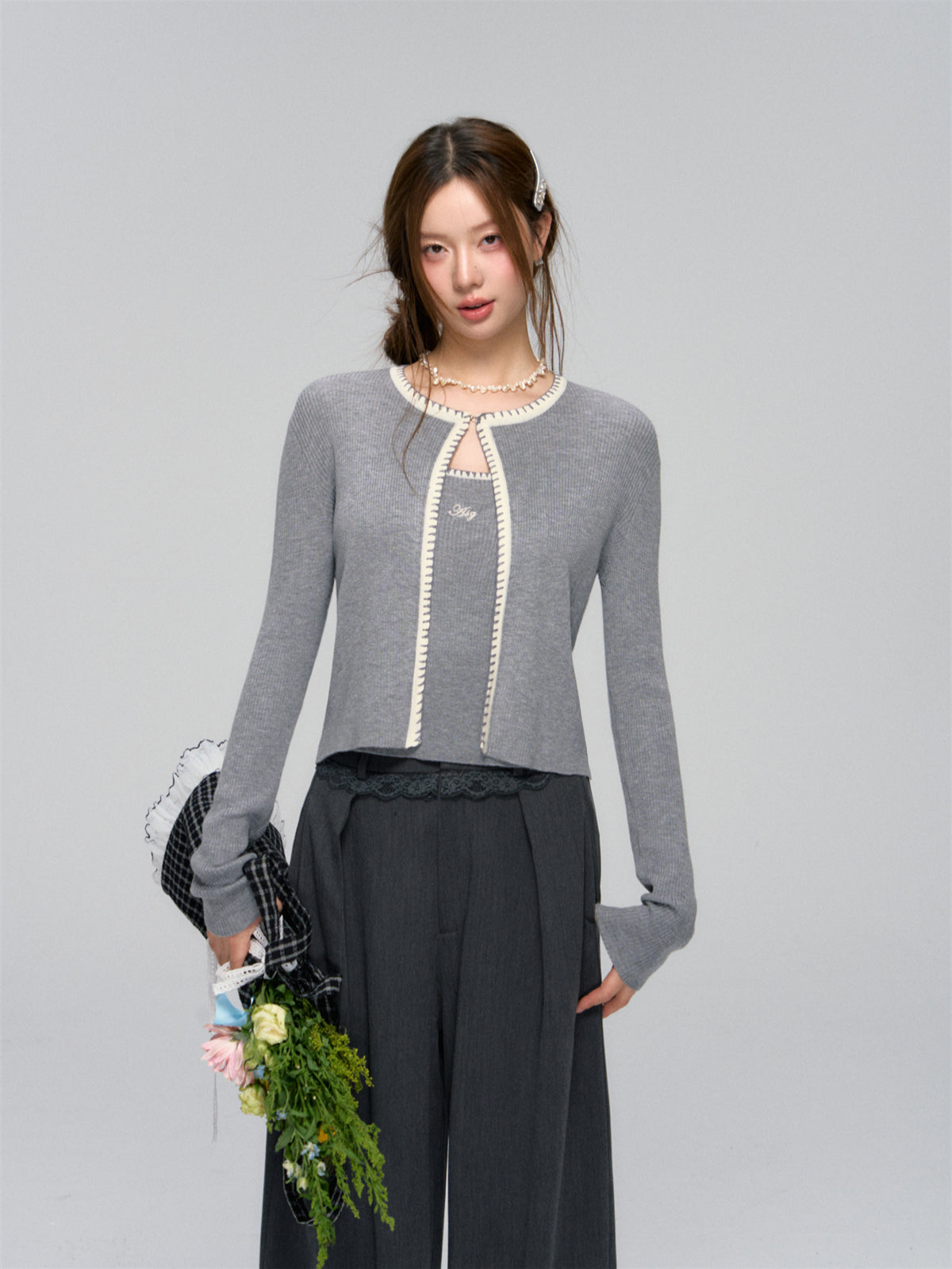 Shell Trim Knit Cardigan Set