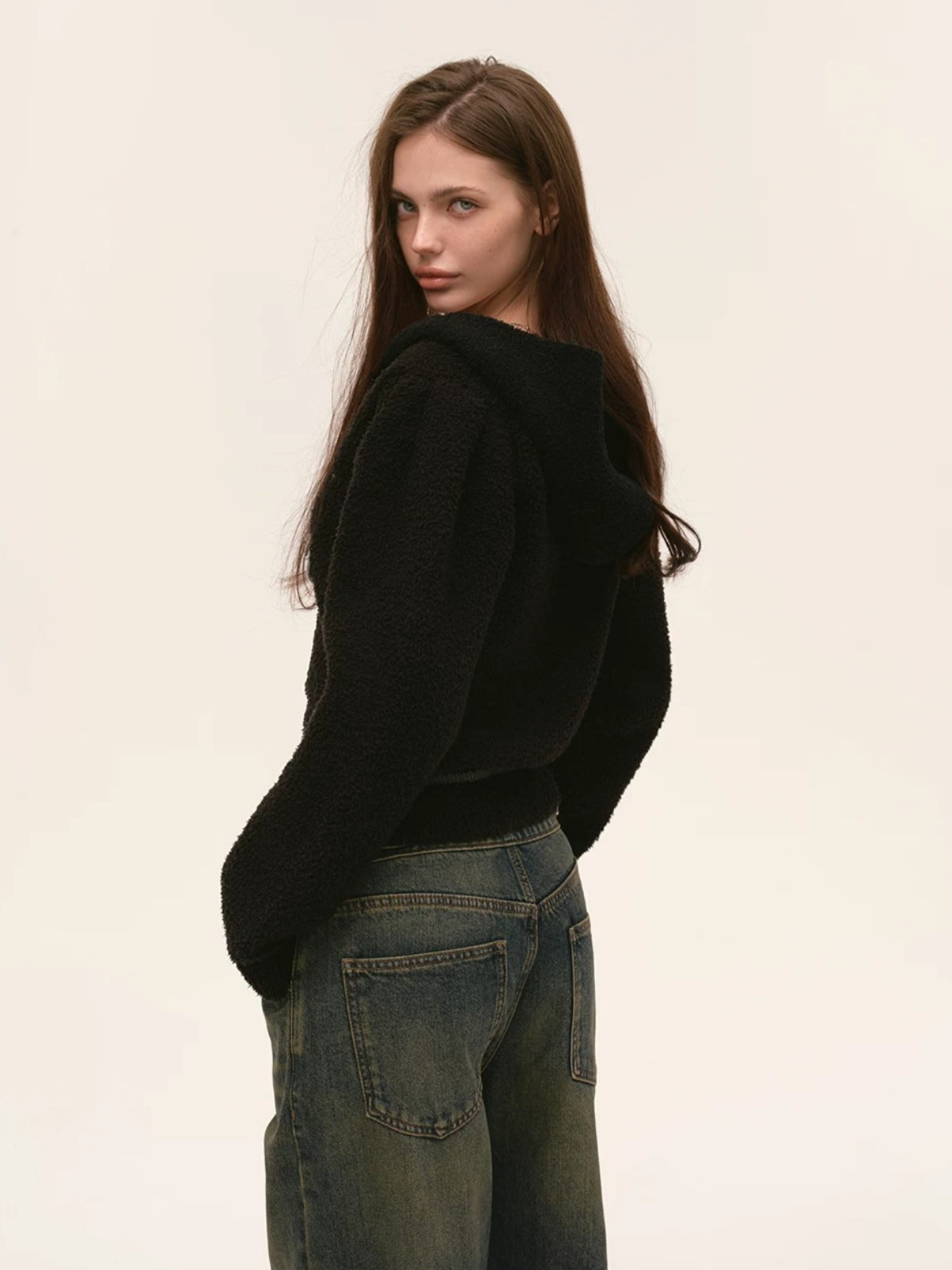 Heart Totem Knit Hooded Cropped Jacket