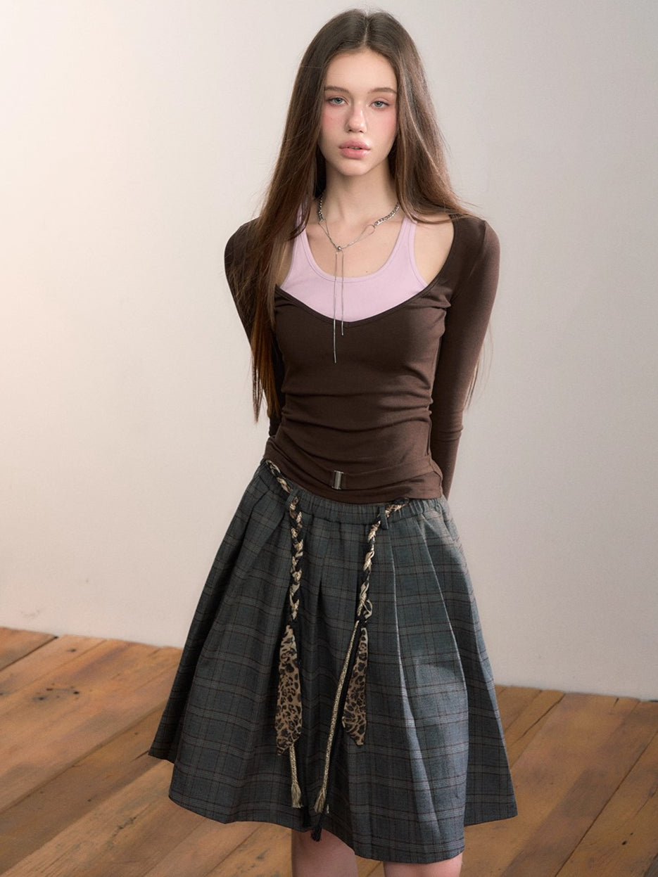 Contrast Belt Knit Top