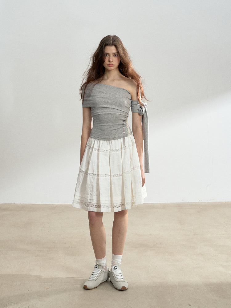 Diagonal Strap Off-shoulder T-shirt