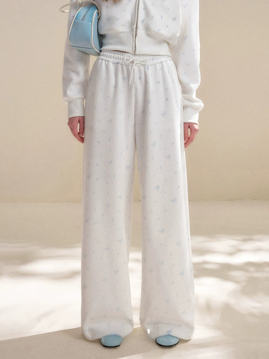 White Rose Printed Hoodie & Pants Set