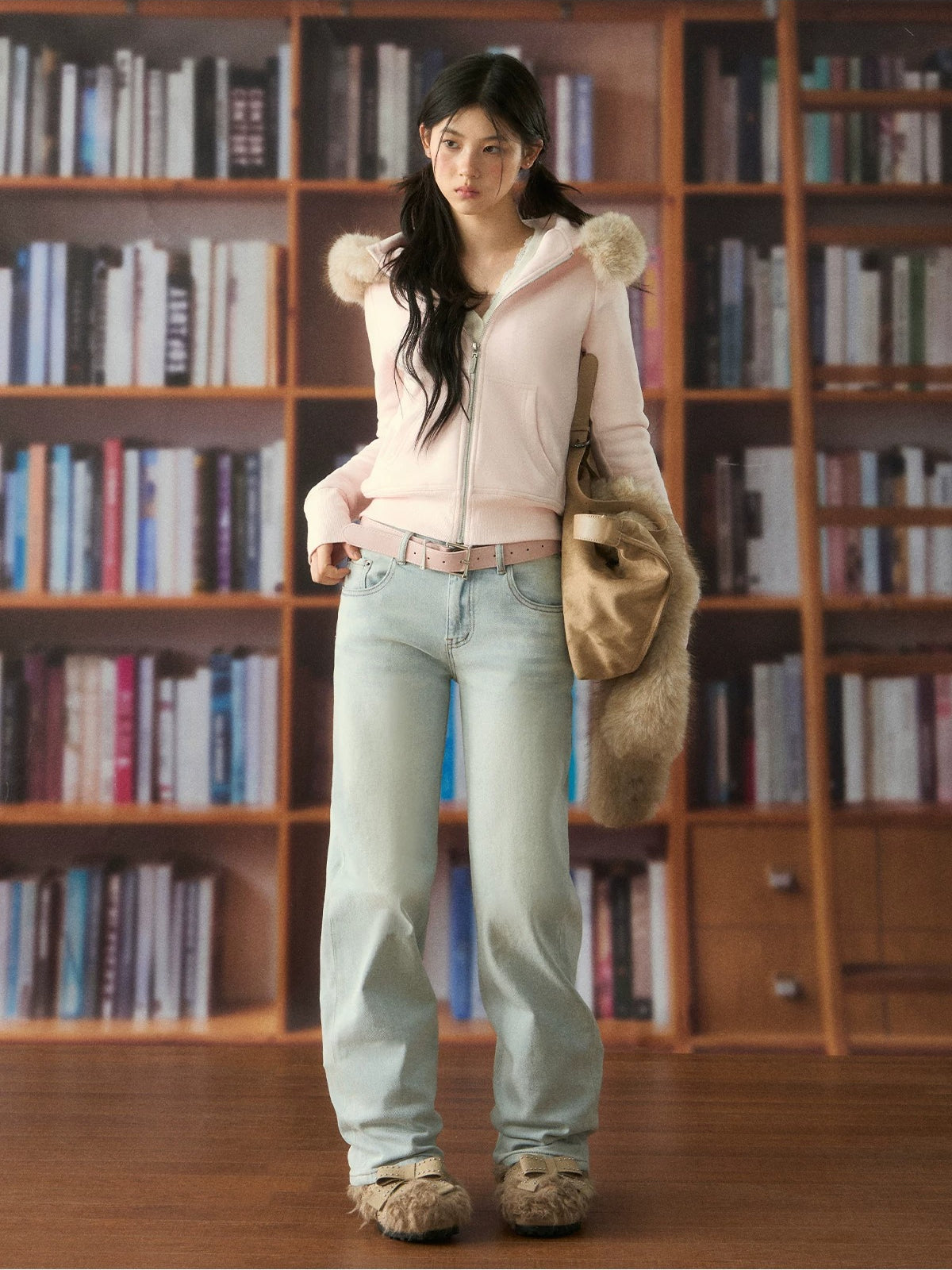 Light Wash Lace Waist Jeans
