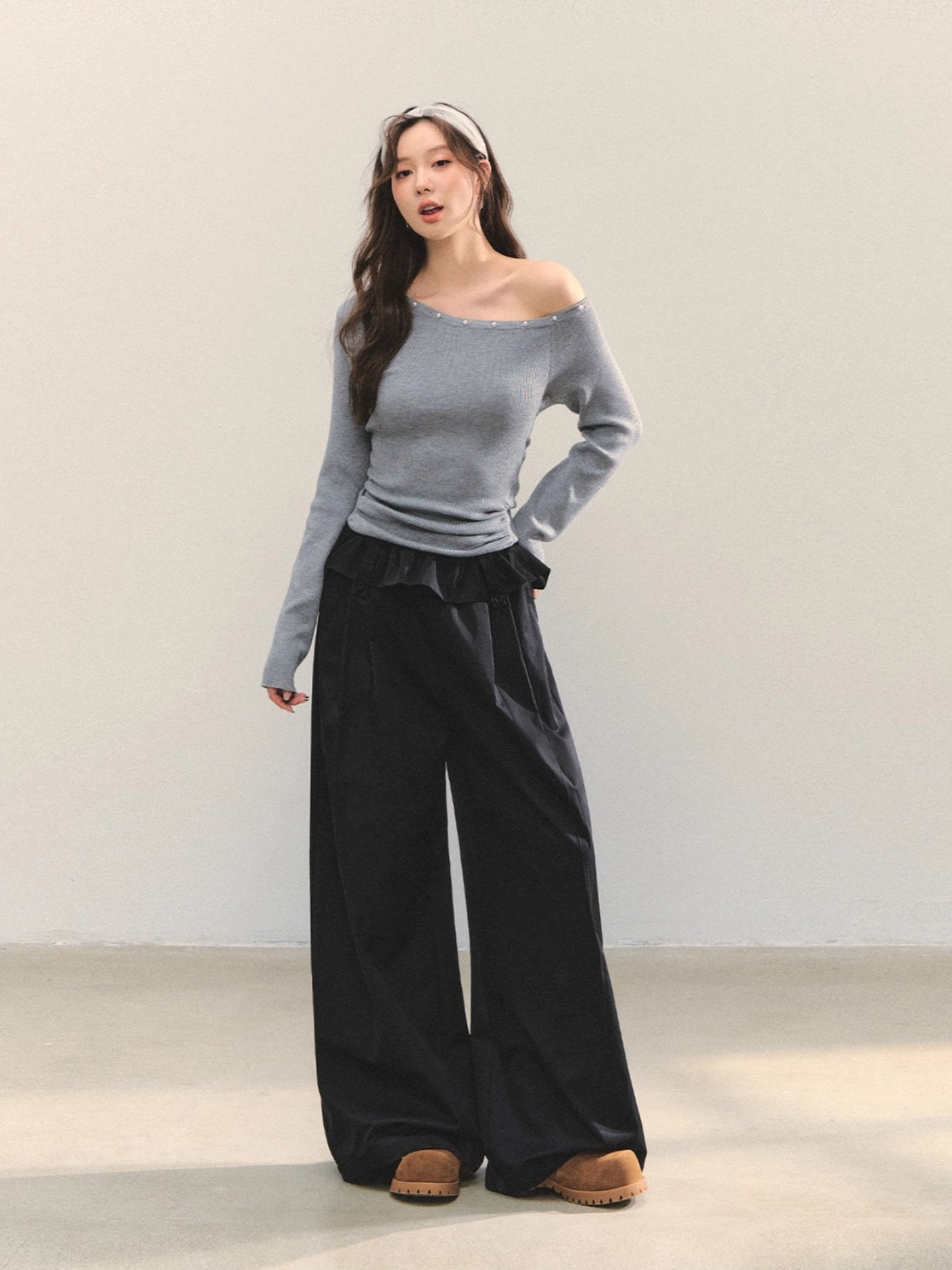 Pearl Trimmed Waist Cinching Knitted Top