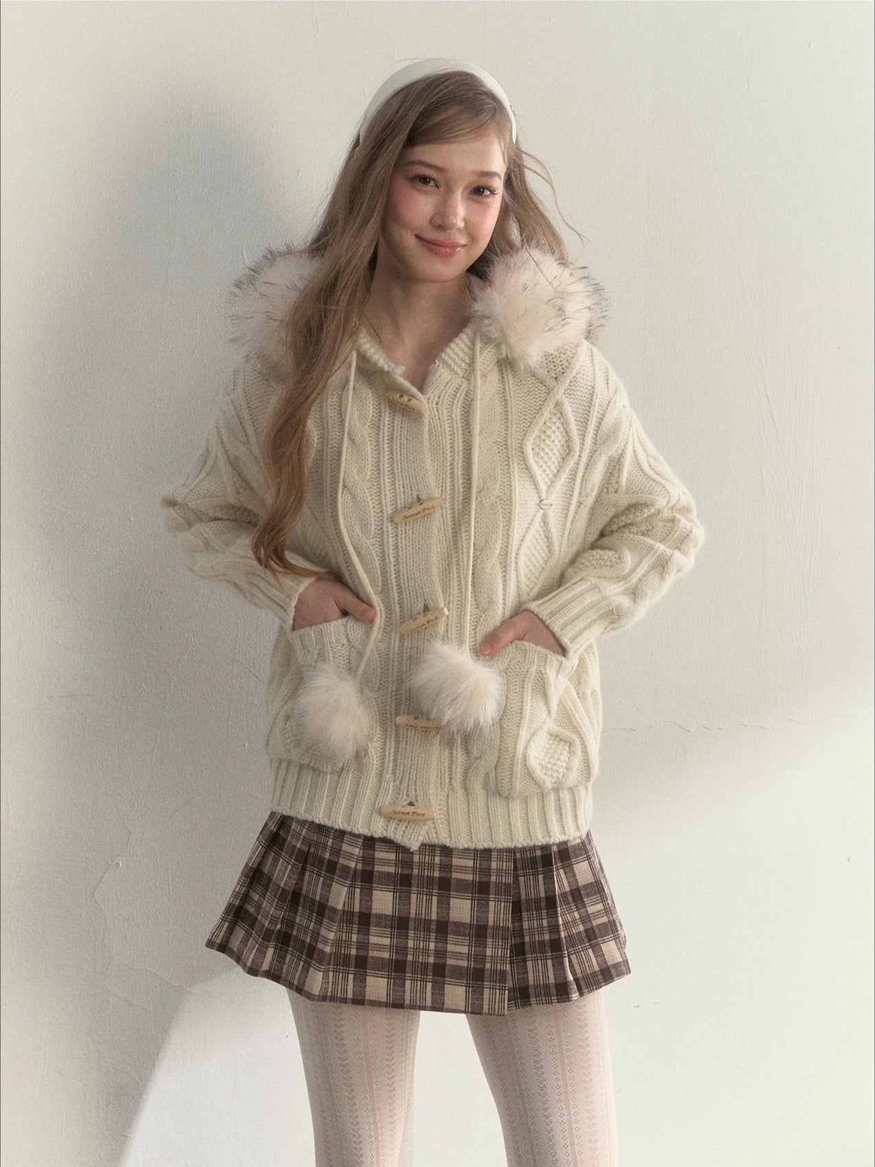 Wool Cable Hooded Sweater