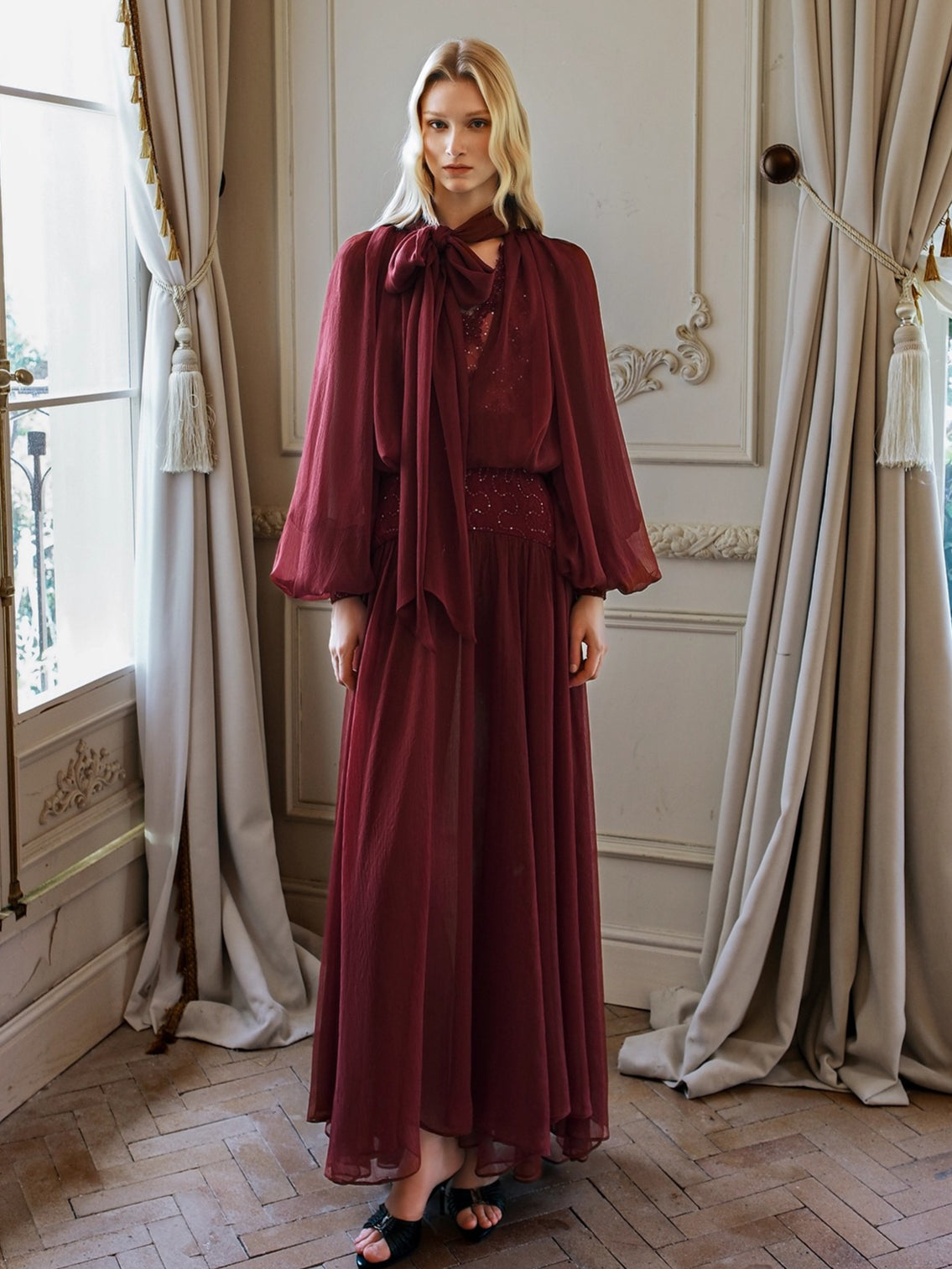 Milena Chiffon Lace Lantern Sleeve V-neck Dress