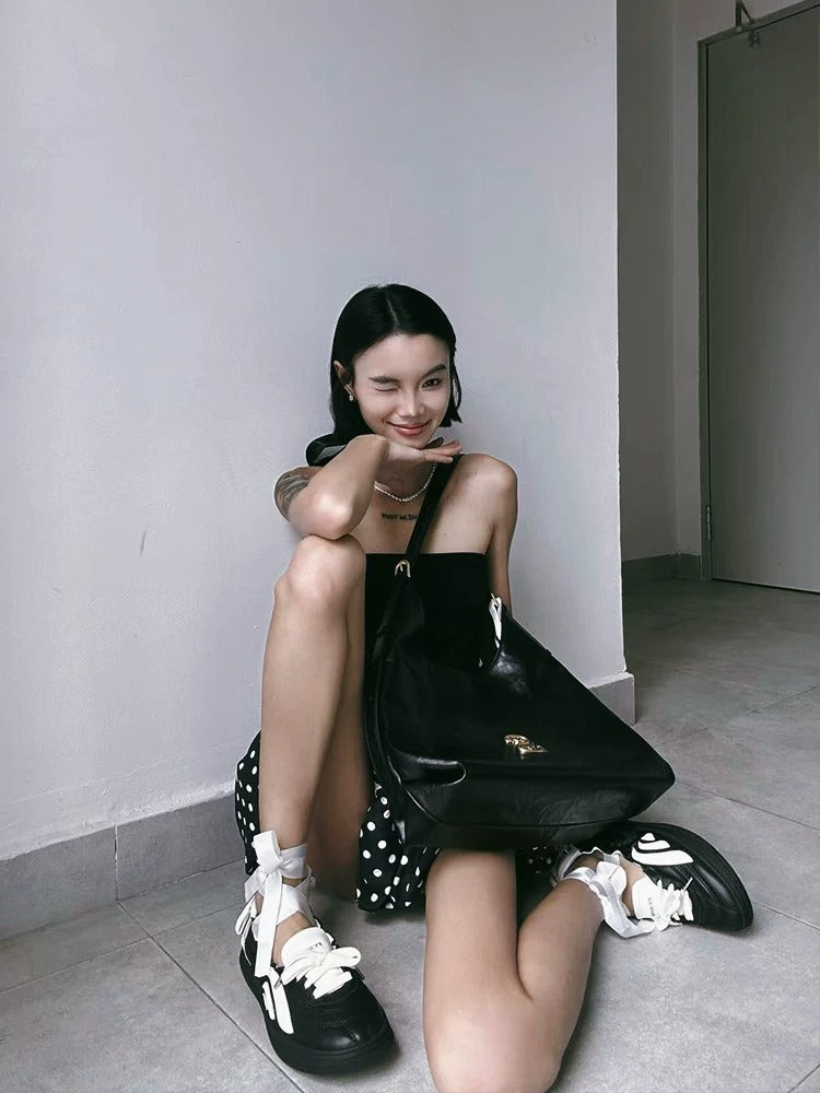 Black Ballet Flats
