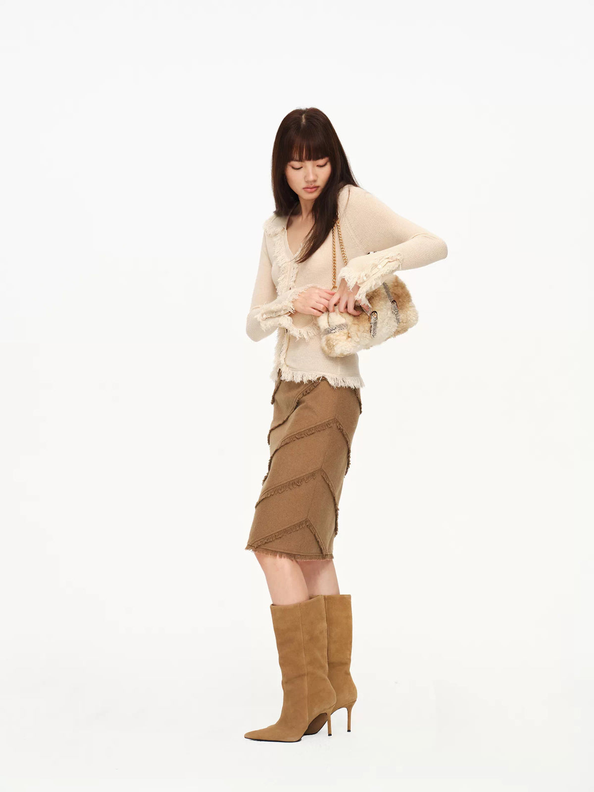 Fringed Collar Fitted Knit Cardigan