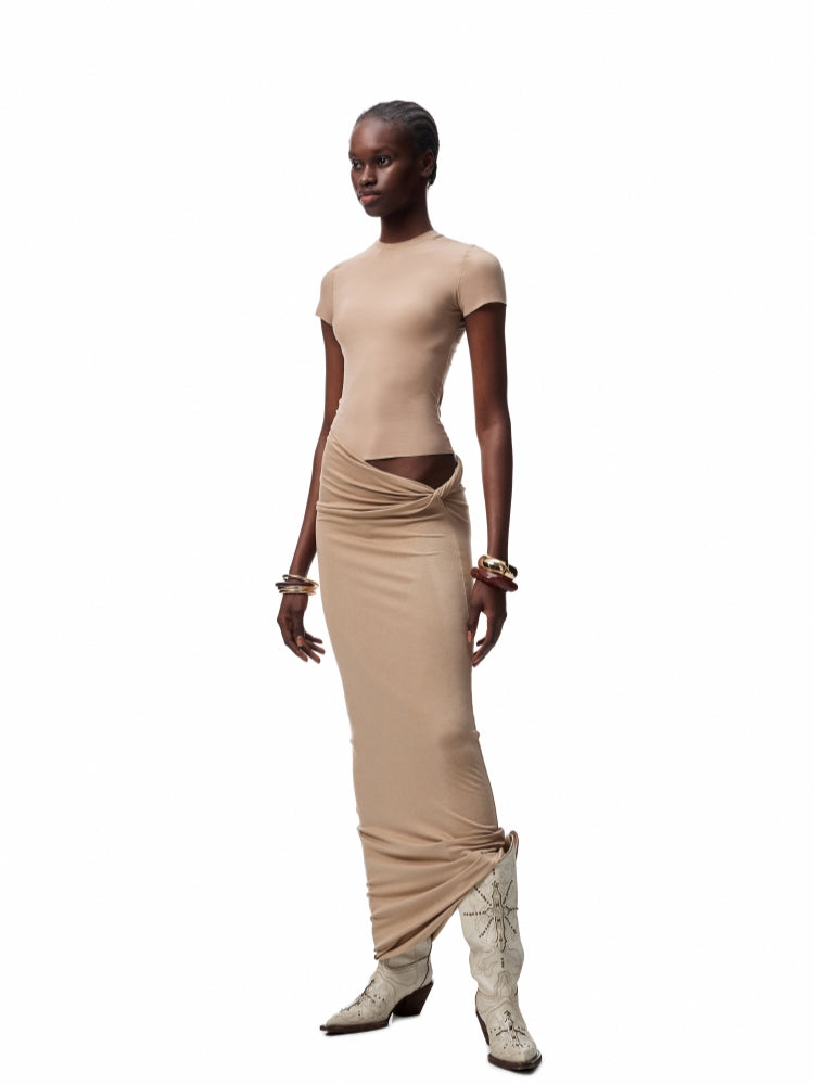 Basic Slim-Fit Solid-Color T-shirt