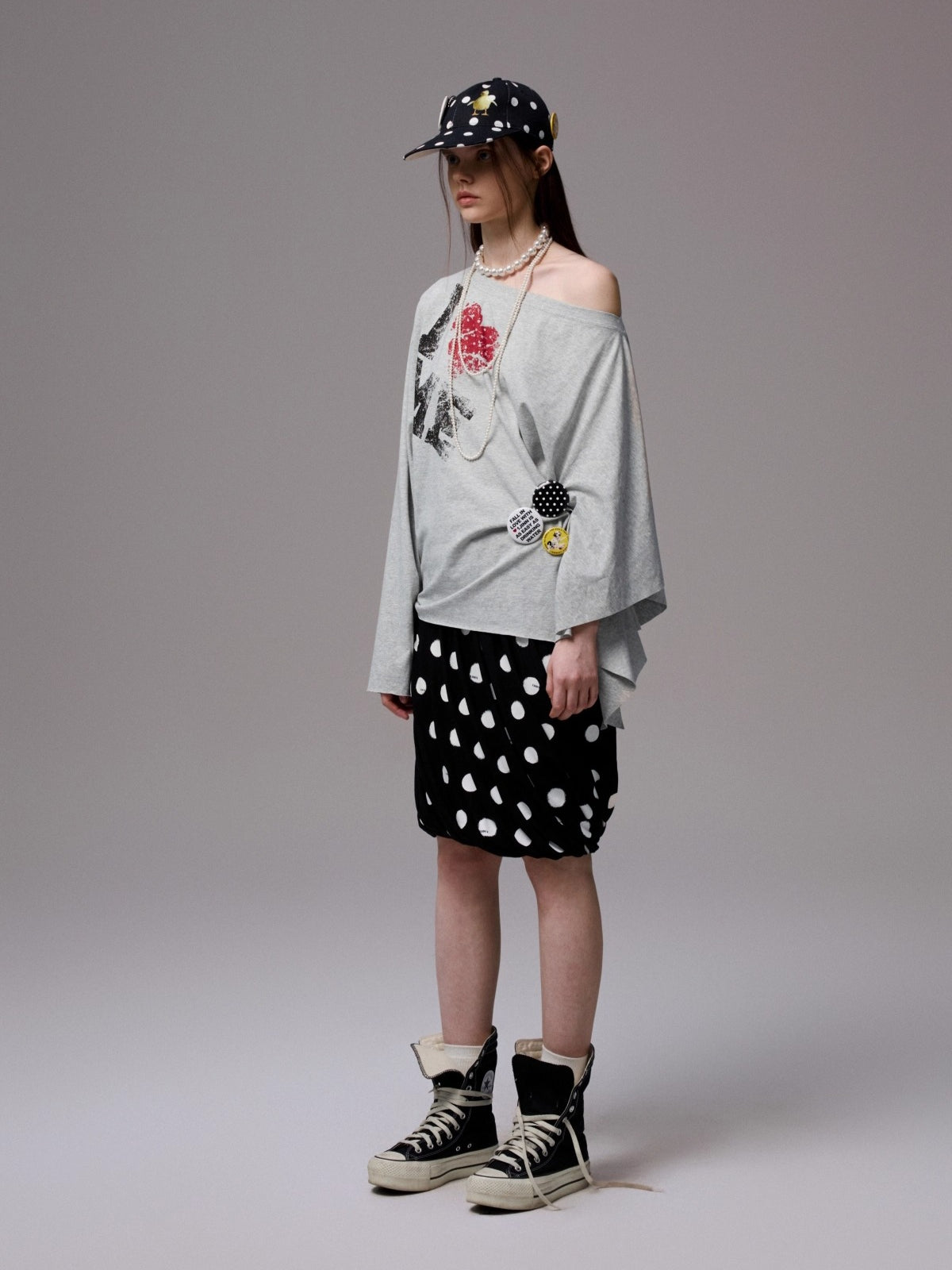 Gray & Navy Blue Badge Print Sweatshirt