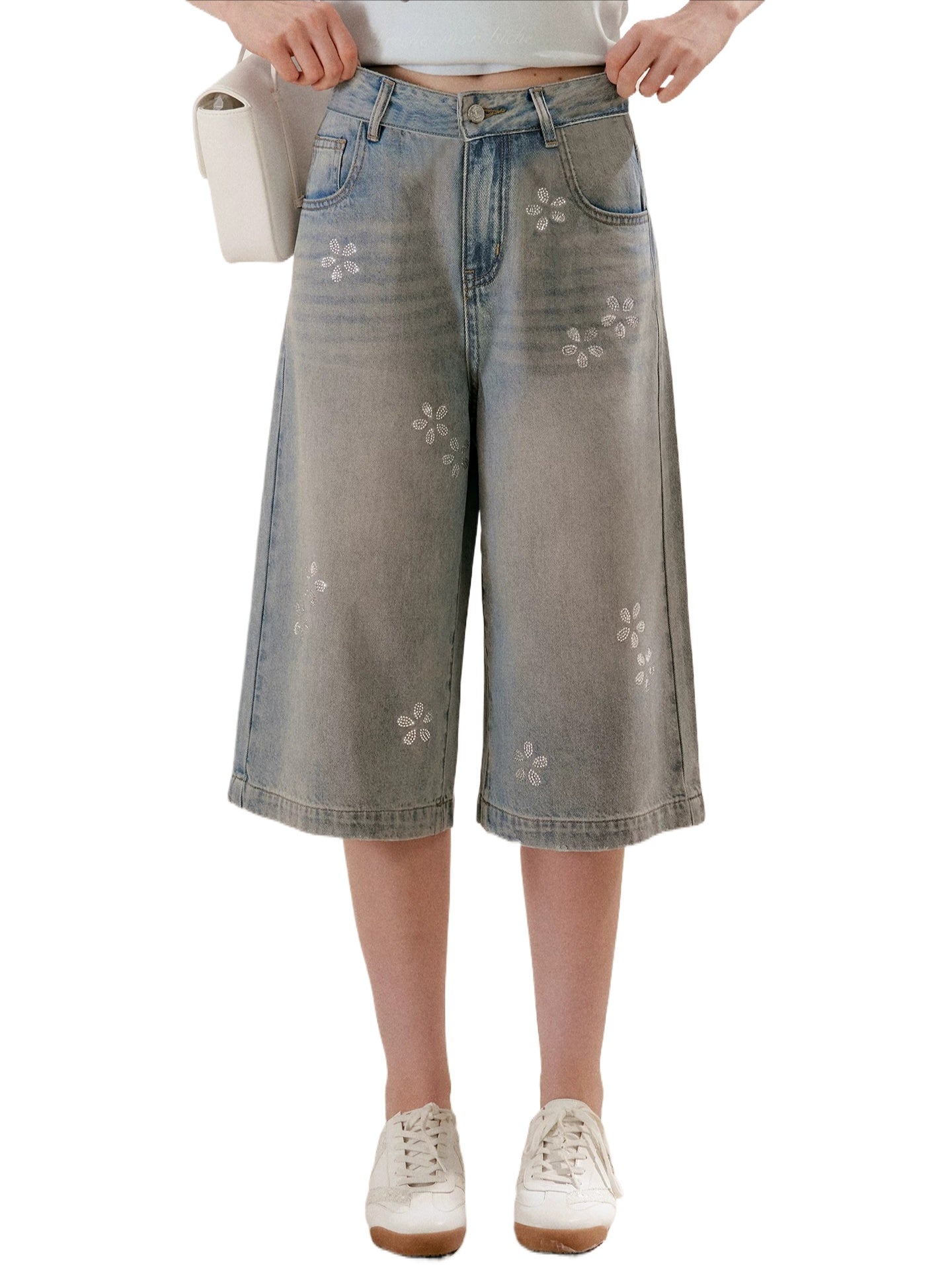 Rhinestone Cropped Wide-Leg Jeans