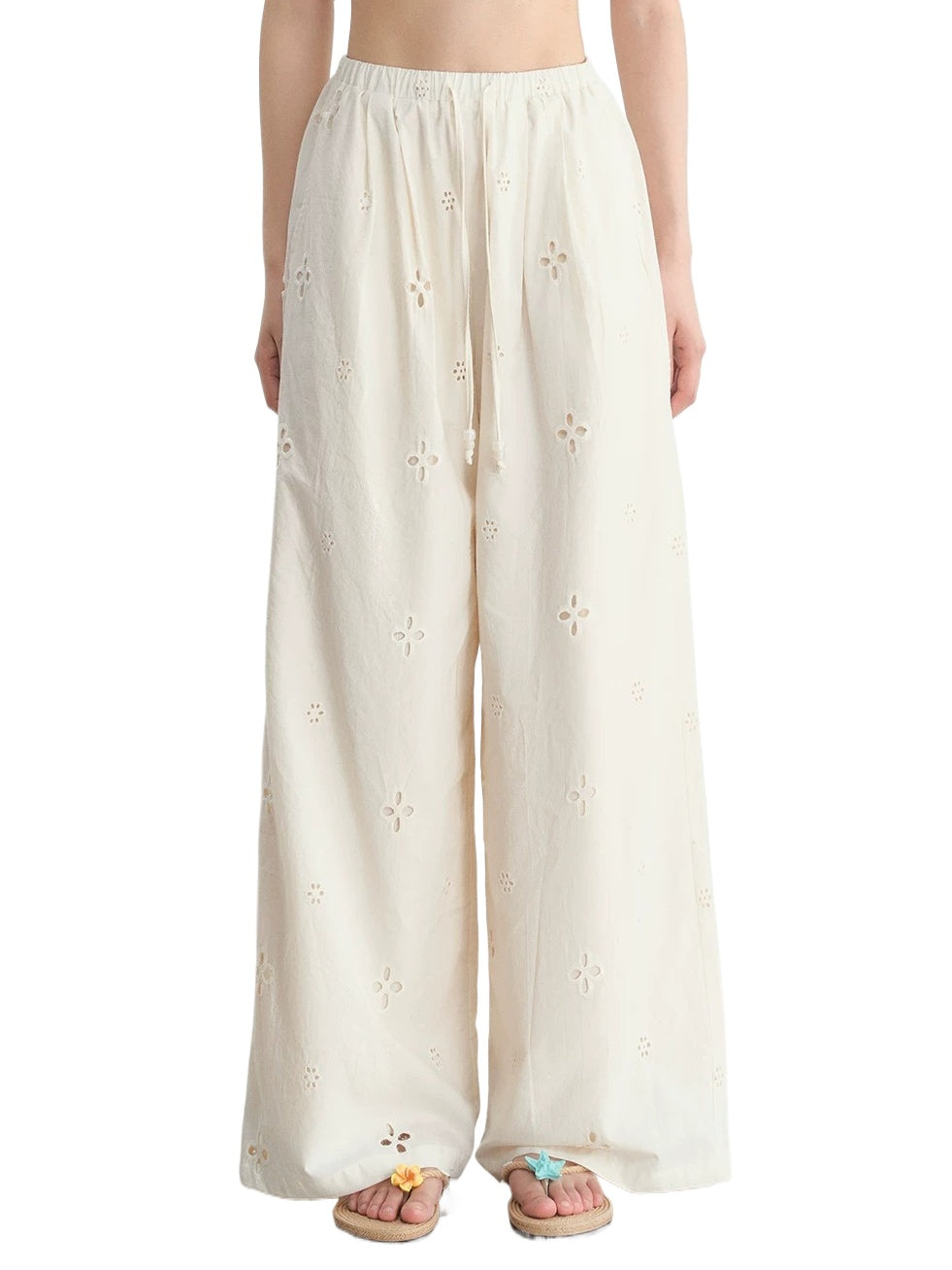 Cut-out Embroidered Casual Pants