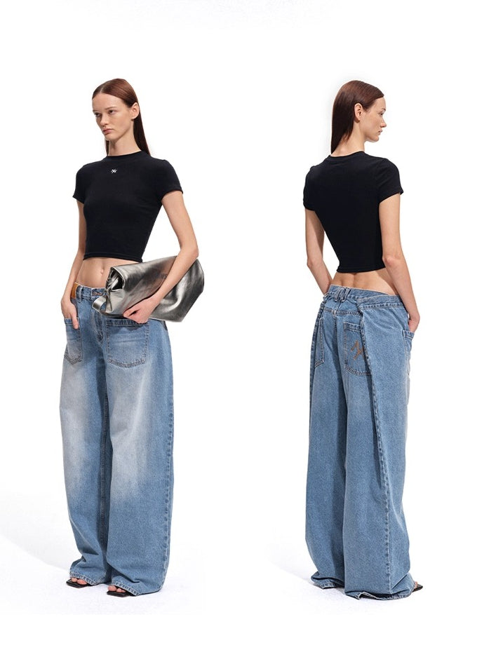 Classic Badge Fitted Tee