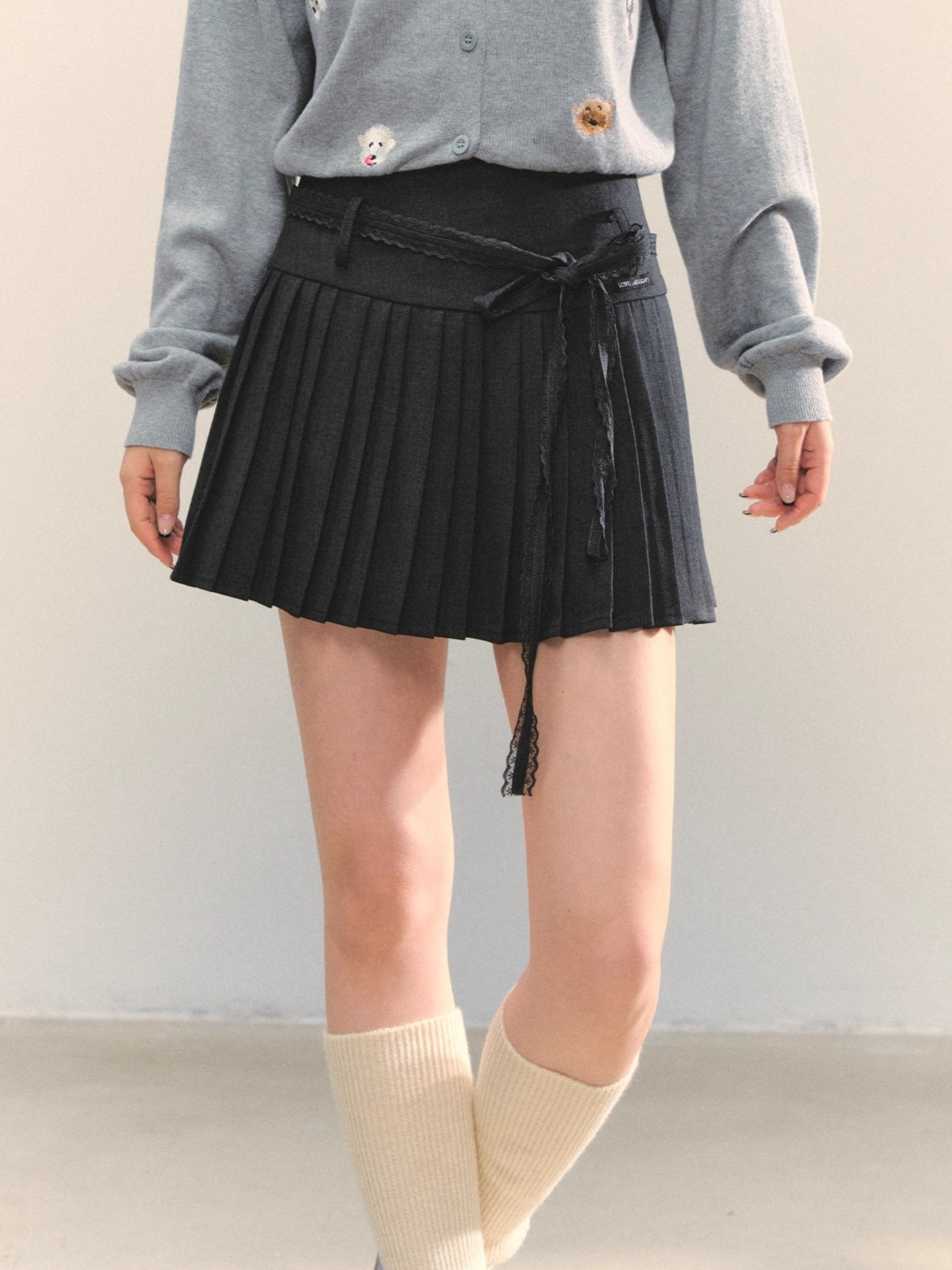 Gray Lace-Up Pleated Skirt
