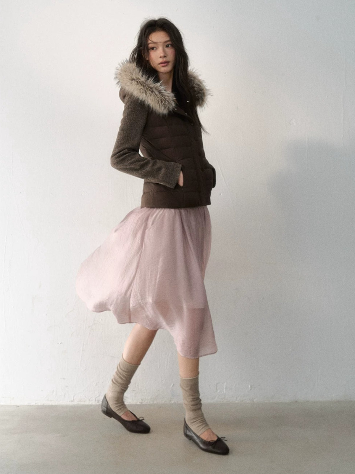 Fur-Trimmed Hooded Panelled Down Jacket