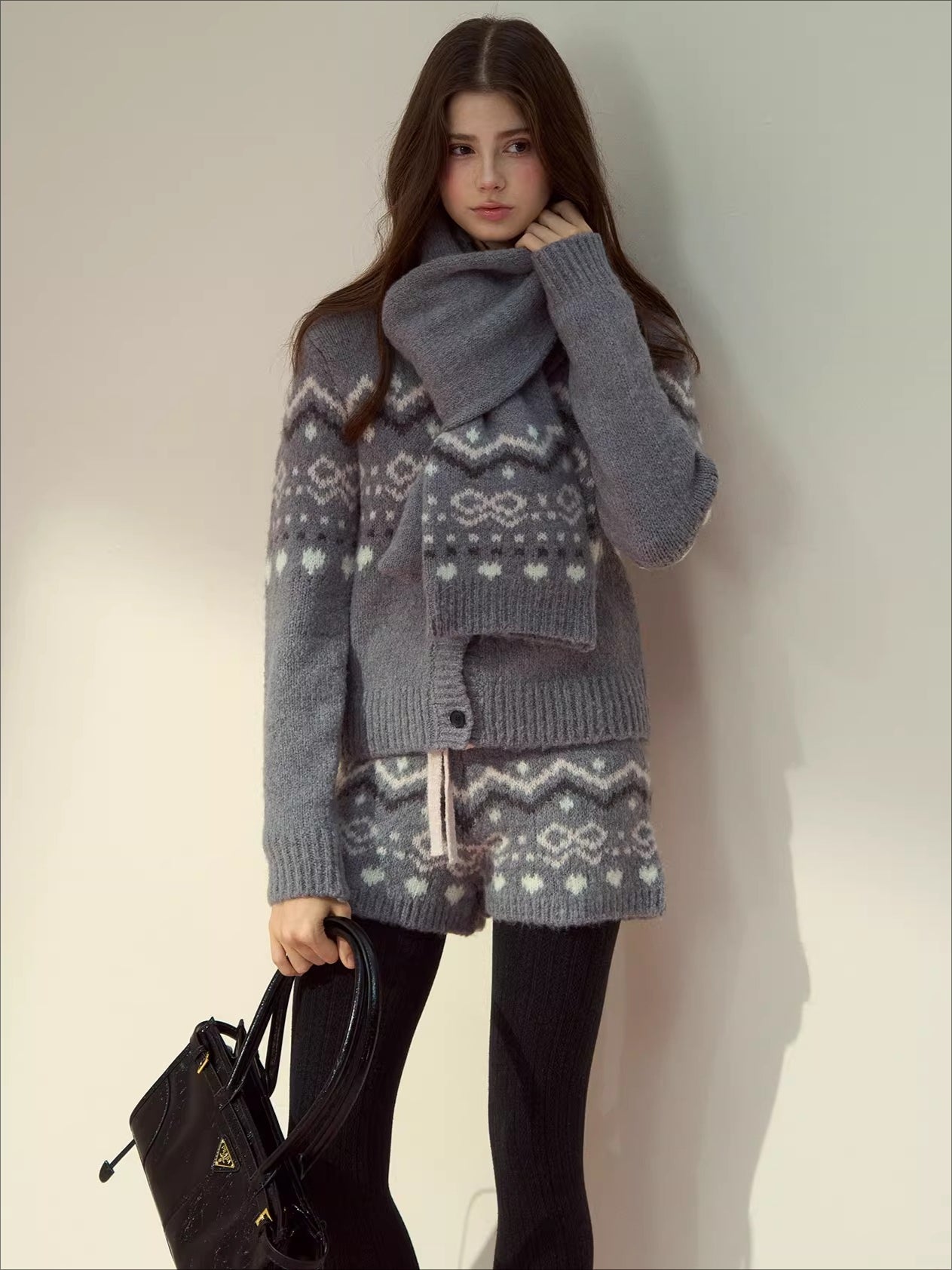 Fair Isle Knit Sweatshirt & Shorts & Scarf Set