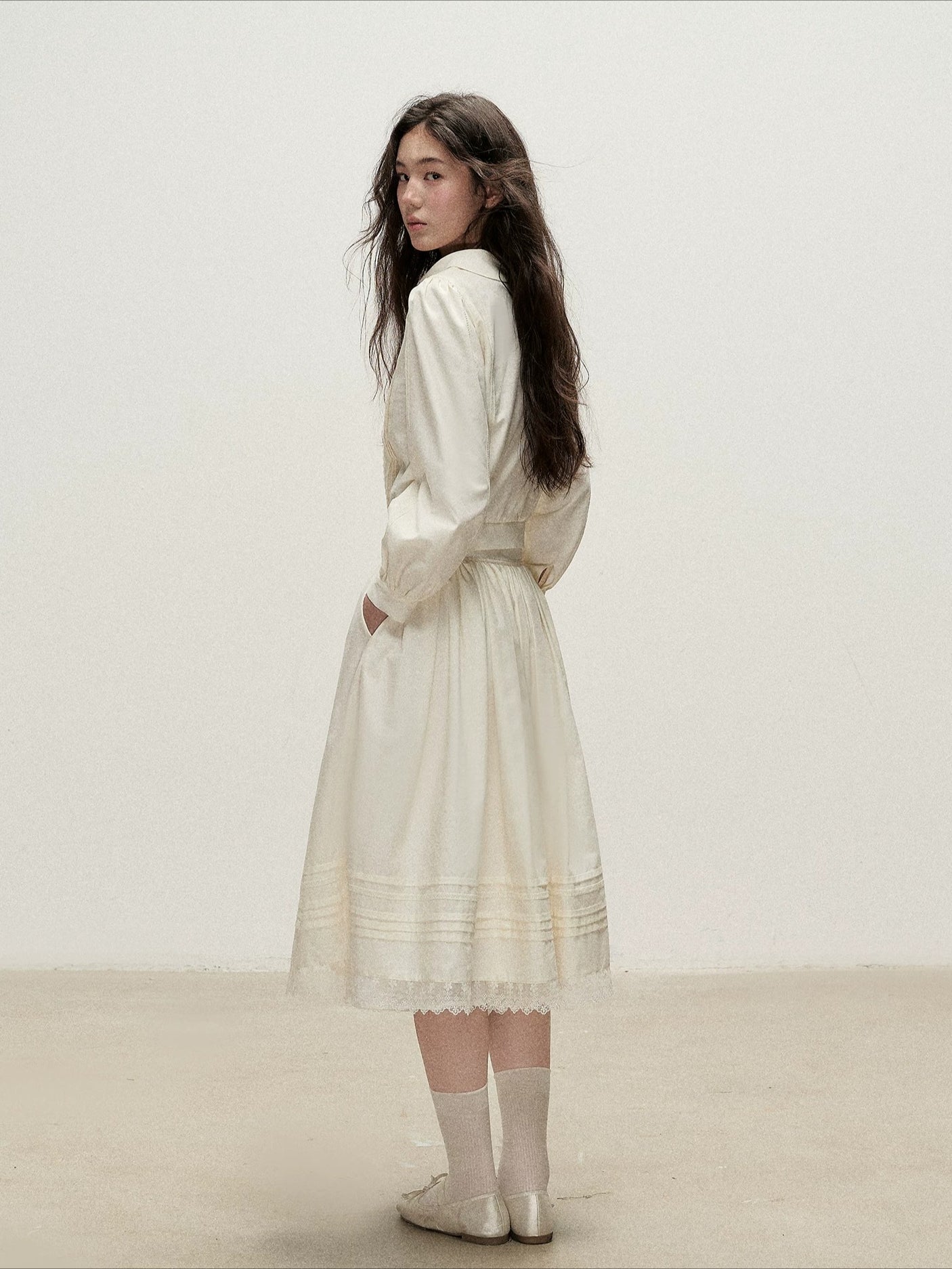 Lace Mock Neck Skirt Set
