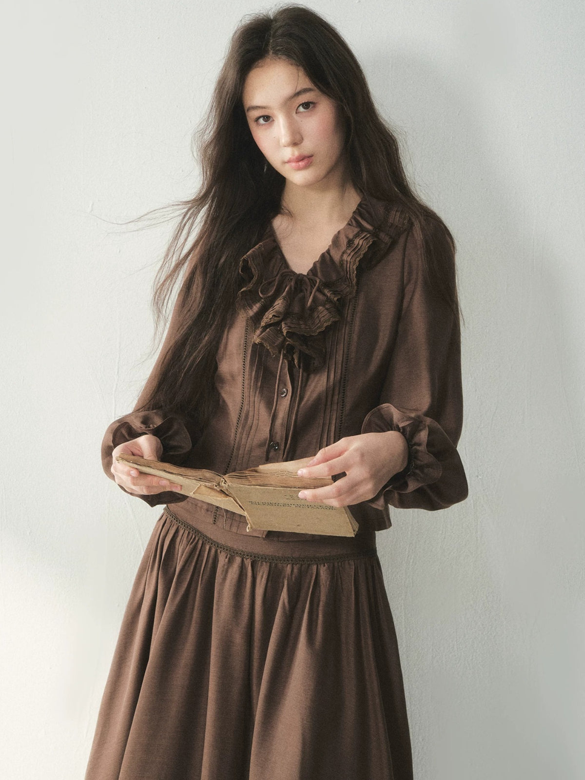 Vintage Ruffle Lace Shirt & Skirt Set