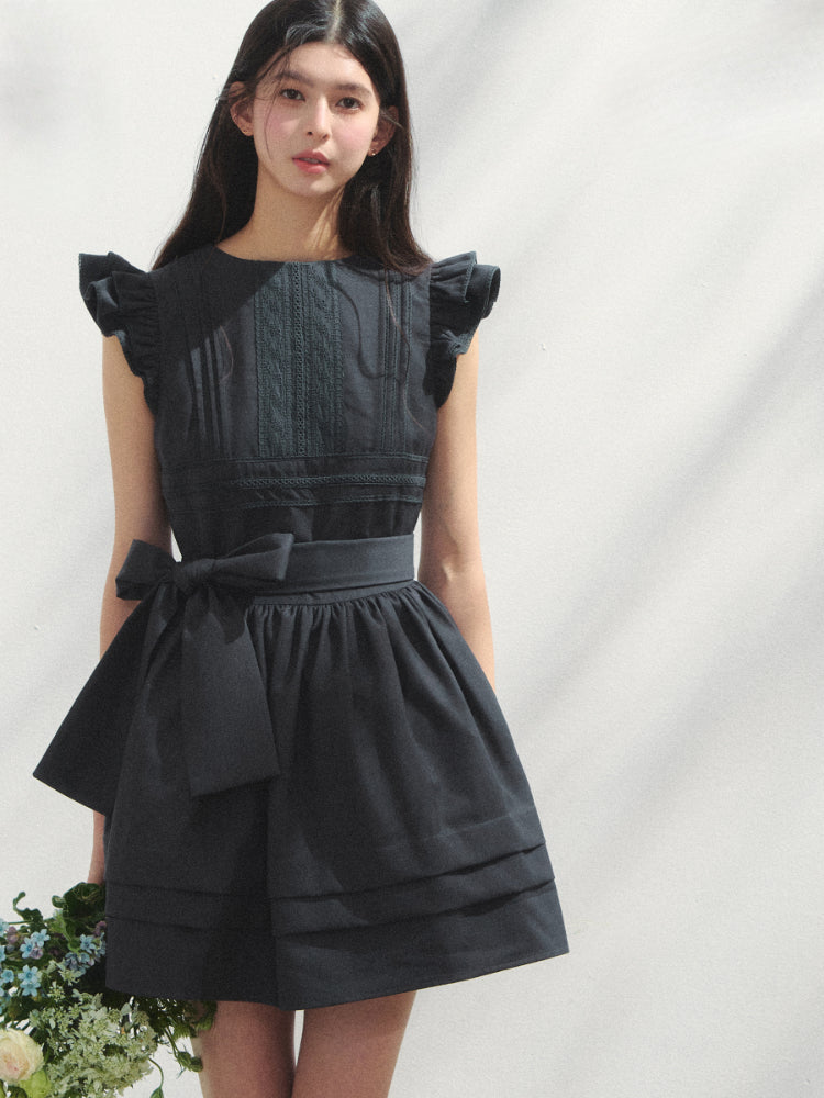 Flutter-Sleeve Bow-tied Tea-break Dress
