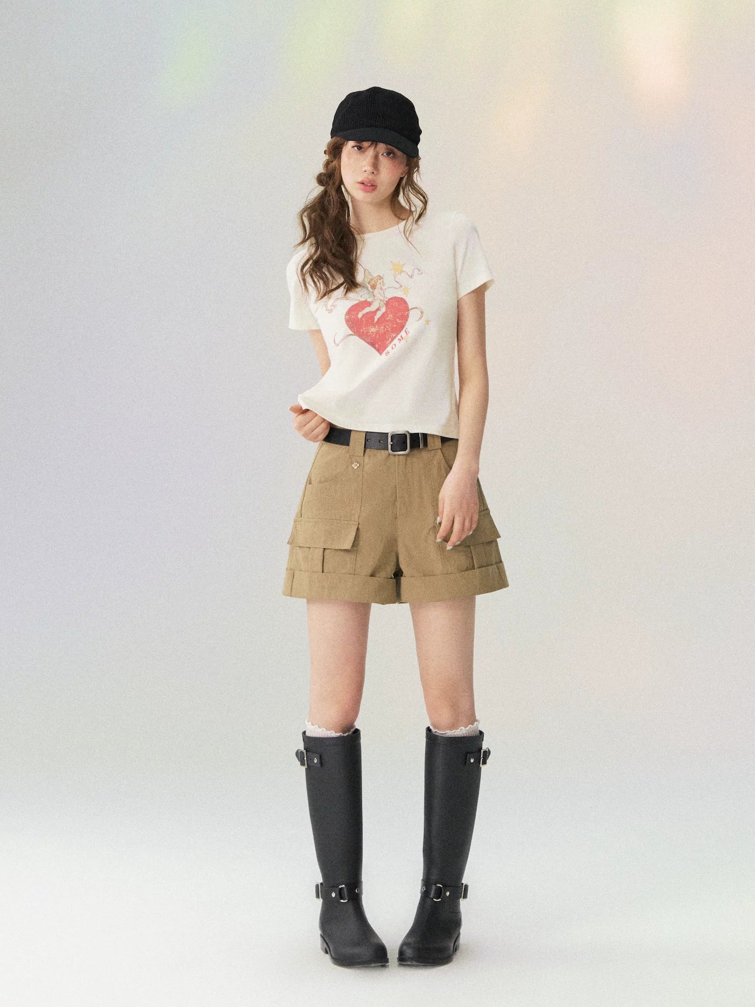 Multi-Pocket Rolled Hem Cargo Shorts