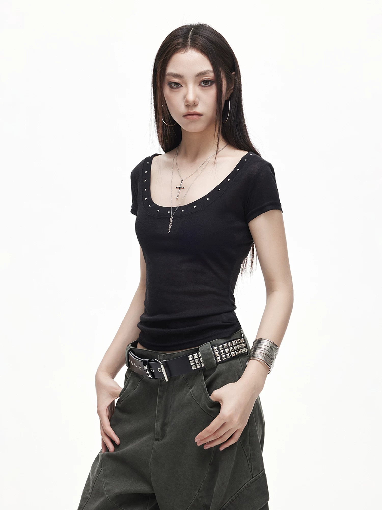 Rivet V Neck Tee