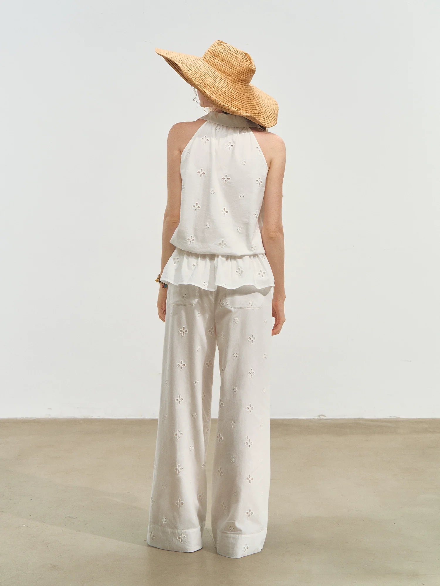 French-Style Printed Sleeveless Halter Tie-Up Top