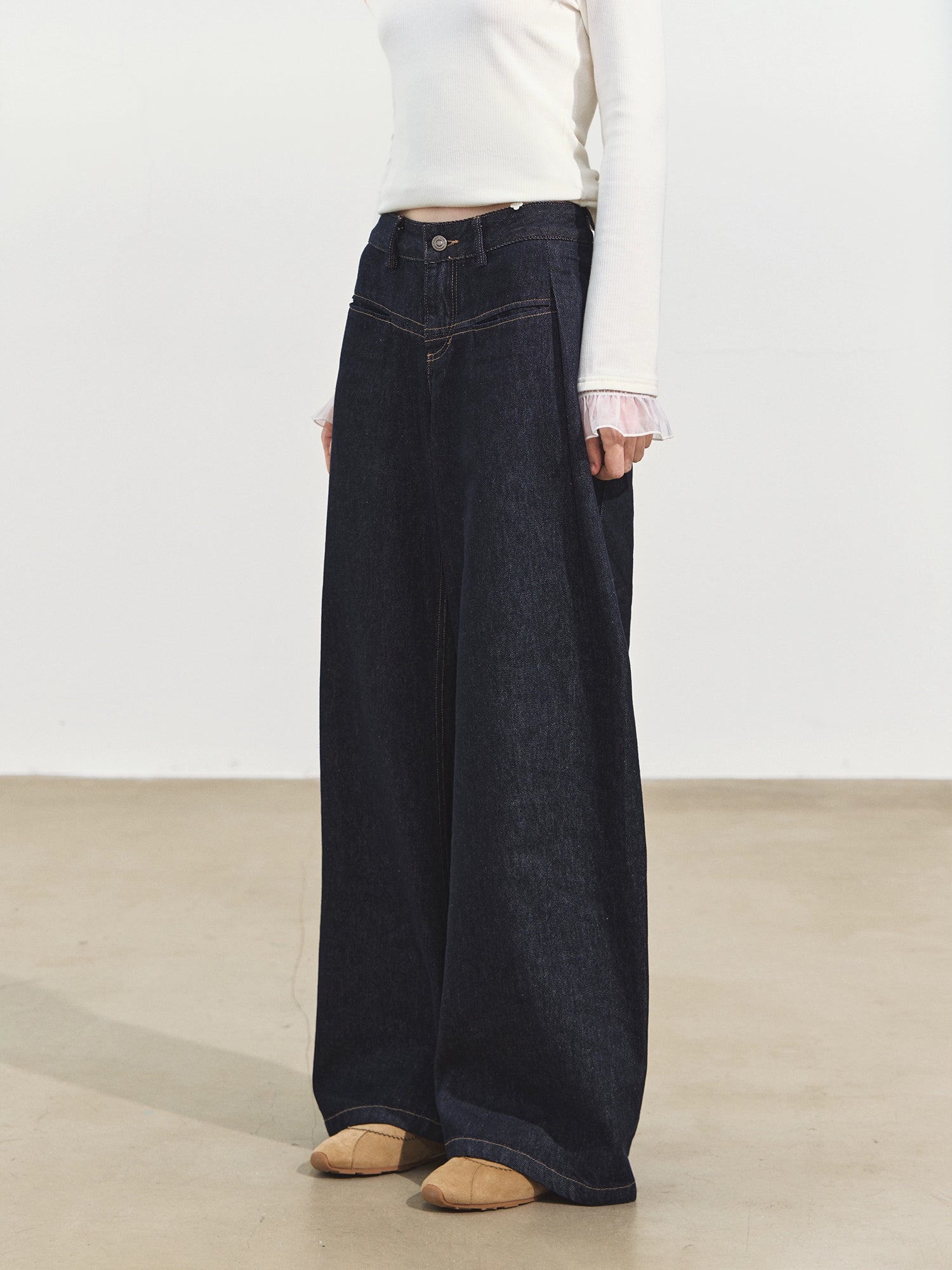 Denim Blue Pleated Banana Jeans