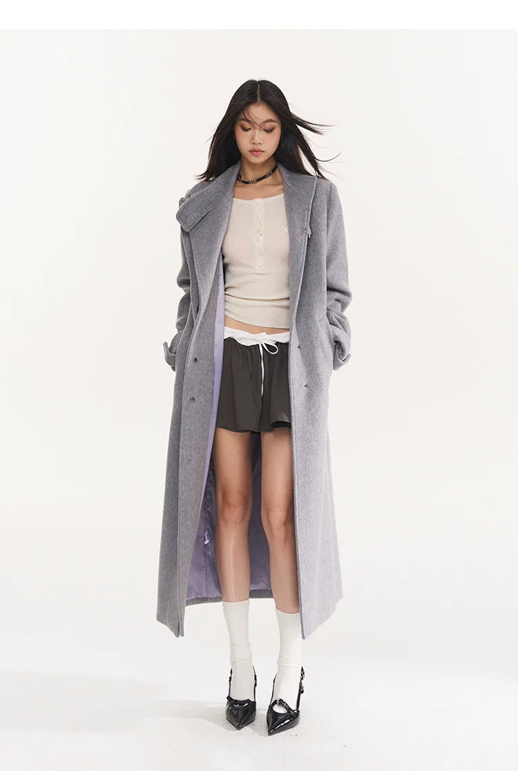 Ribbed Knit Logo Crewneck Top